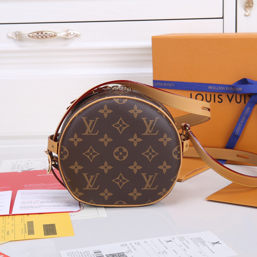 Louis Vuitton Monogram Boite Chapeau Souple MM Crossbody Bag