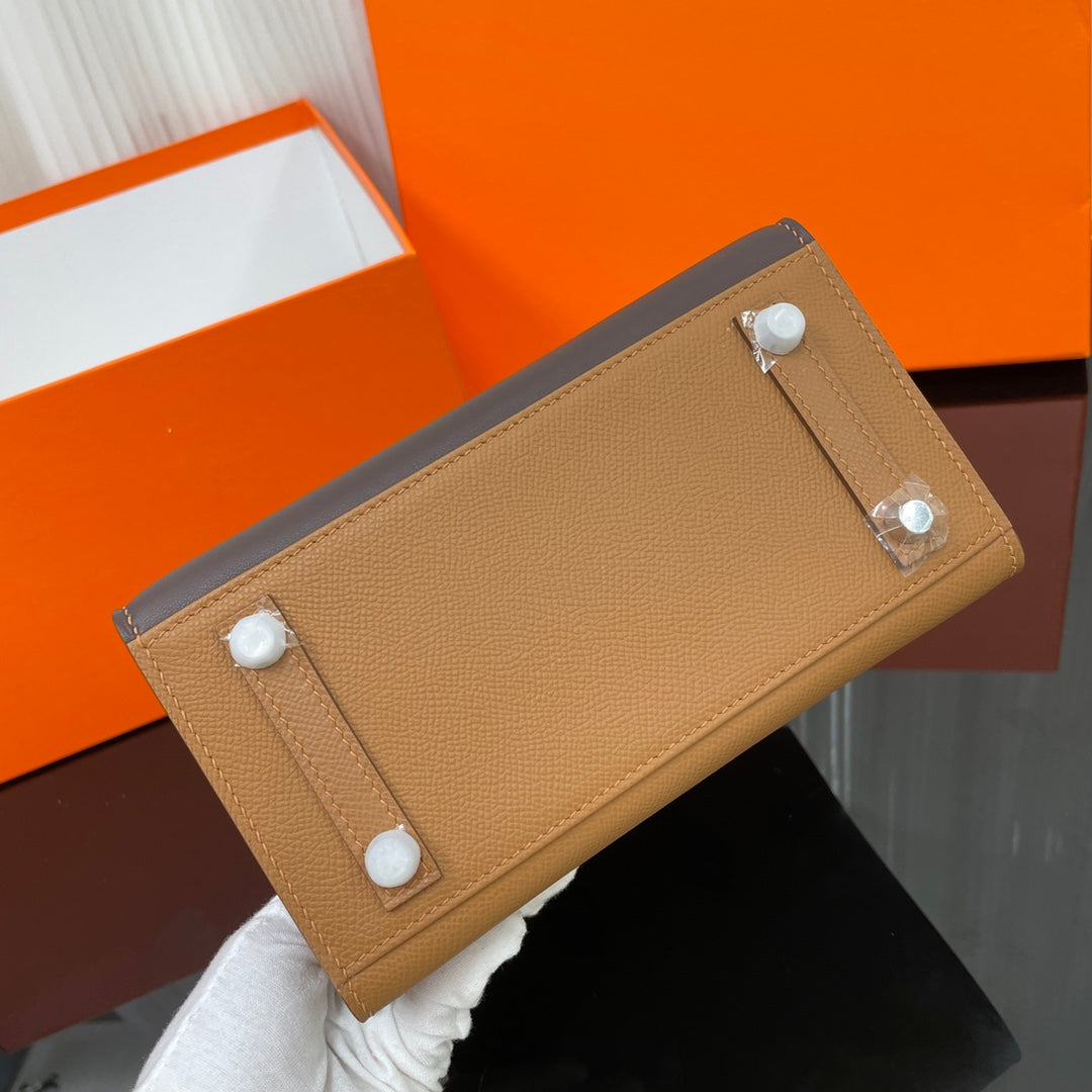 Hermès Birkin 20 Sellier Faubourg Gold Limited Edition Handbag