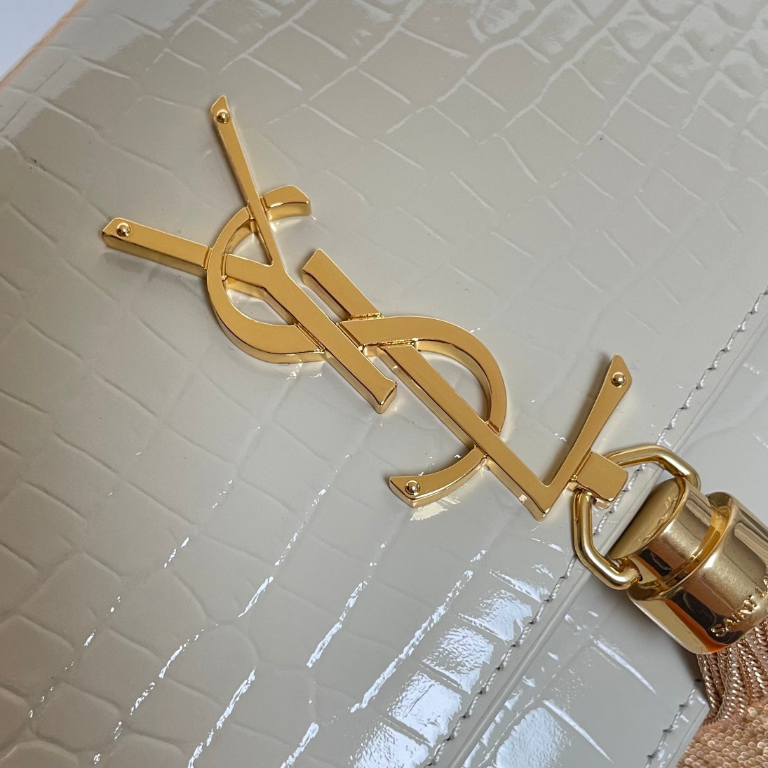 Saint Laurent Small Kate Tassel Shoulder Bag in Croc-Embossed Leather - Off-White