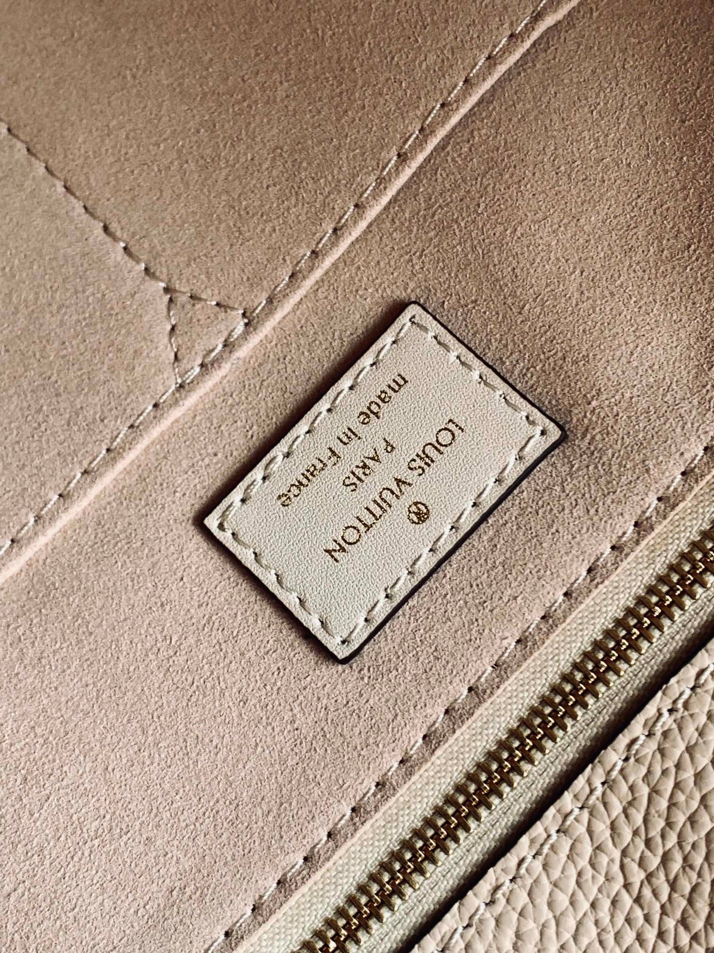 Louis Vuitton Onthego MM Monogram Empreinte Leather Tote Bag - Cream
