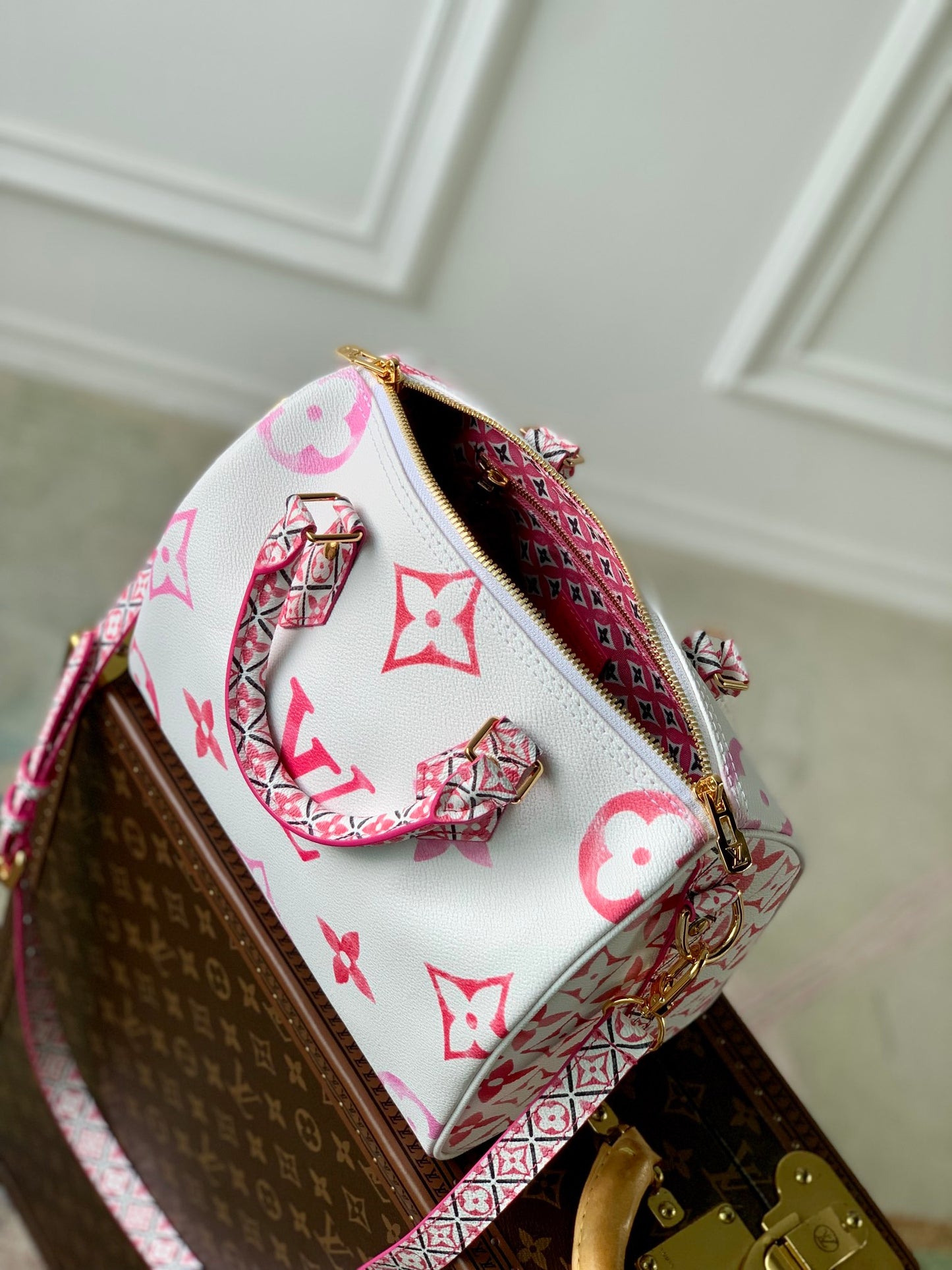 Louis Vuitton Speedy Bandoulière 25 Monogram Giant By The Pool Pink