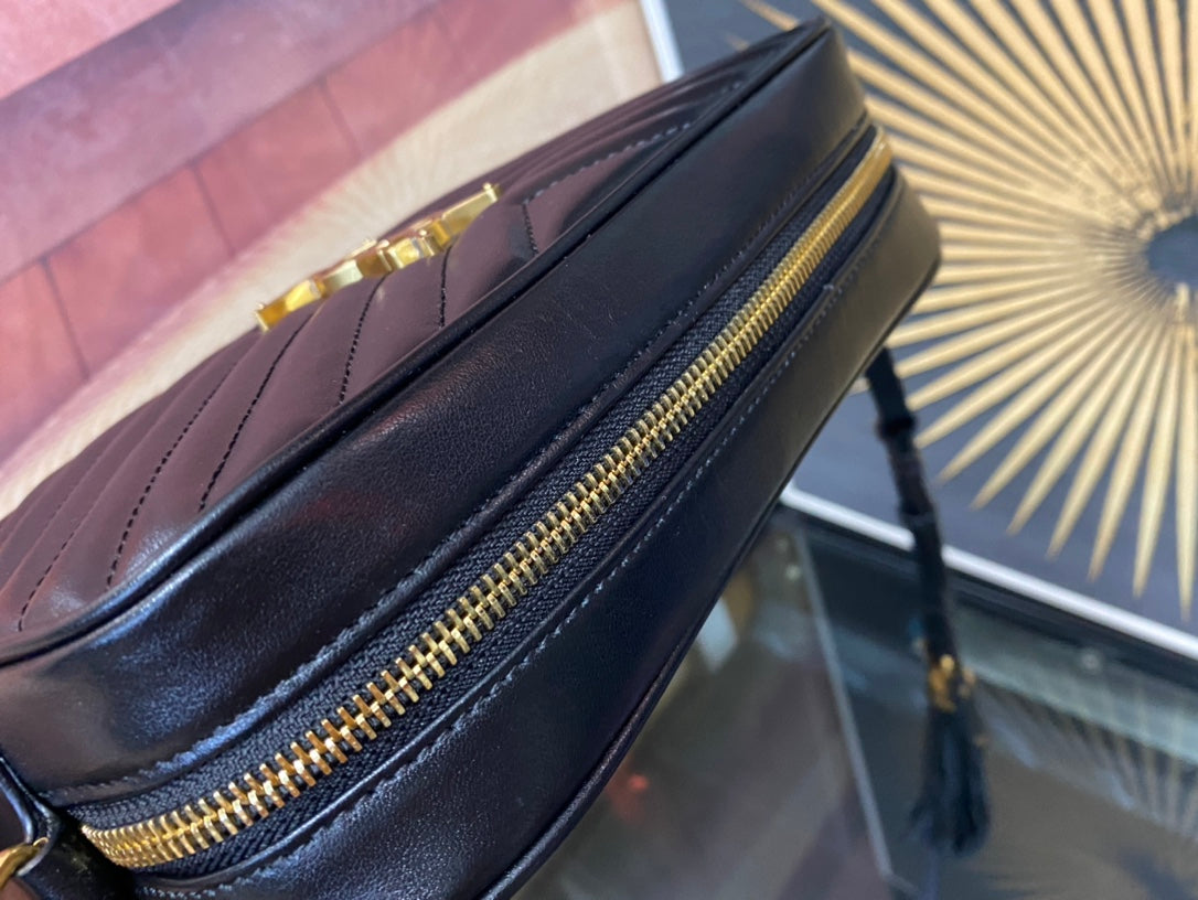 Saint Laurent Lou Camera Bag in Quilted Leather - Black