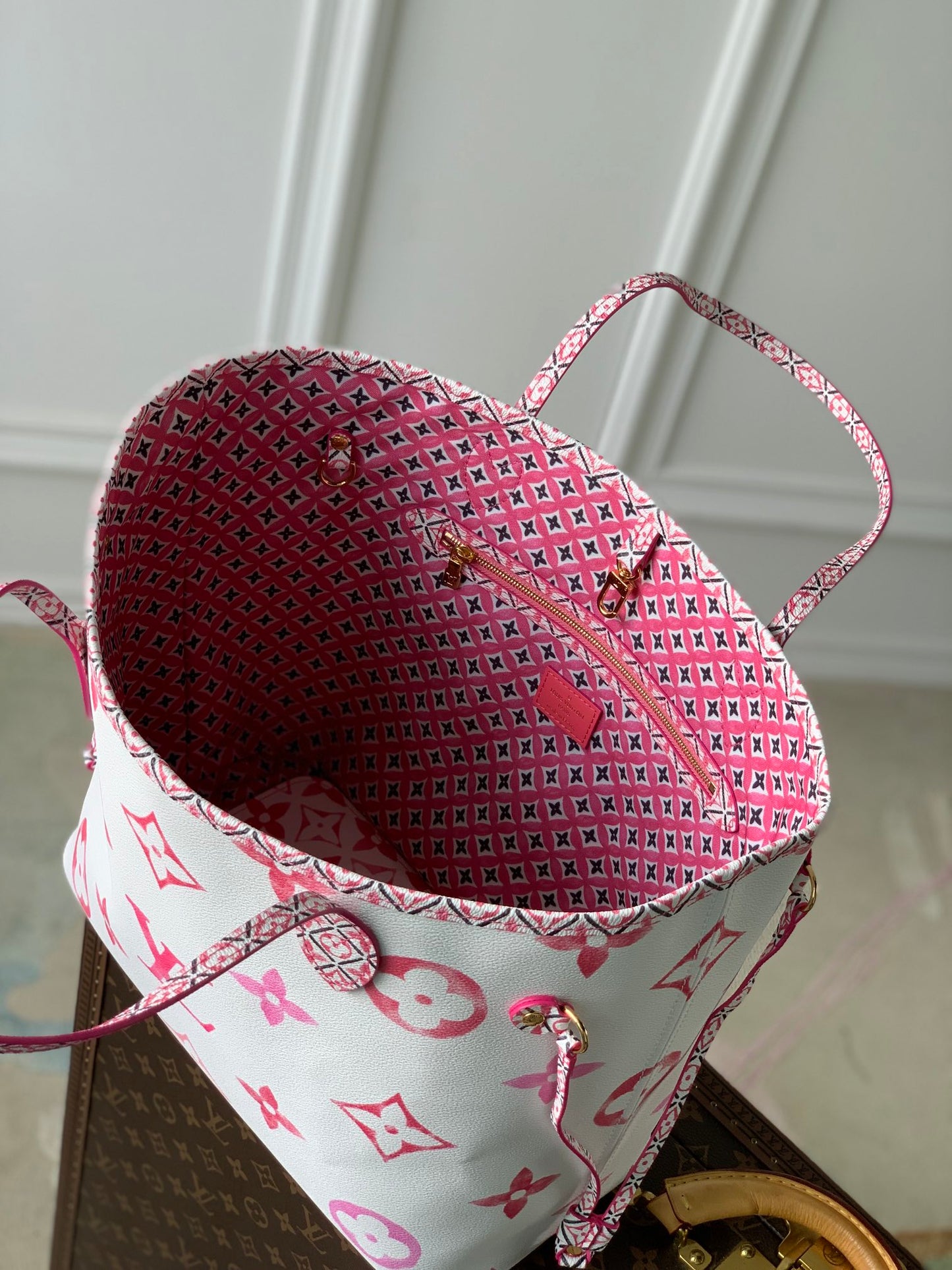 Louis Vuitton Neverfull MM By The Pool Monogram Empreinte Giant - Pink/White