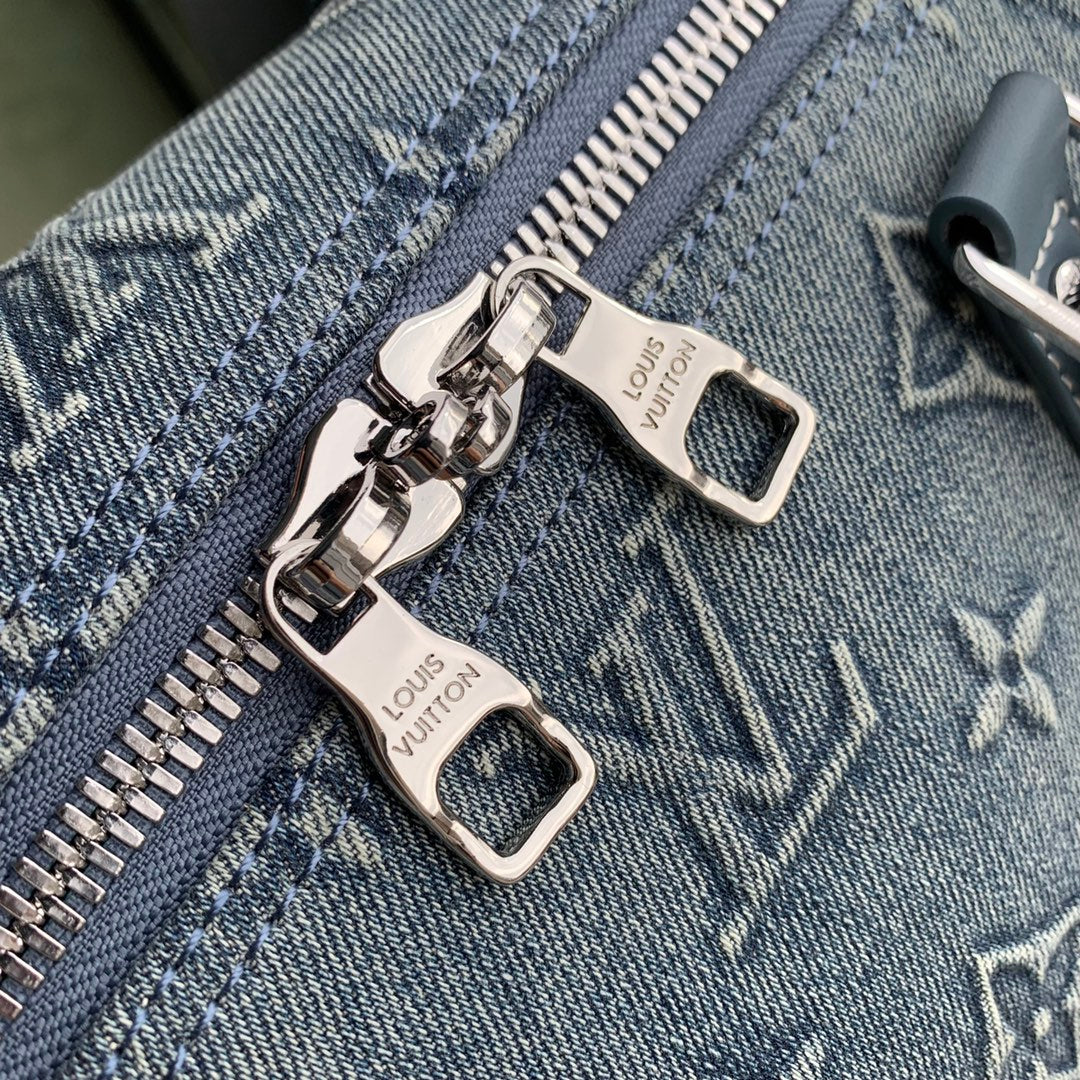 Louis Vuitton Keepall Bandoulière 50 Monogram Washed Denim Blue Travel Bag