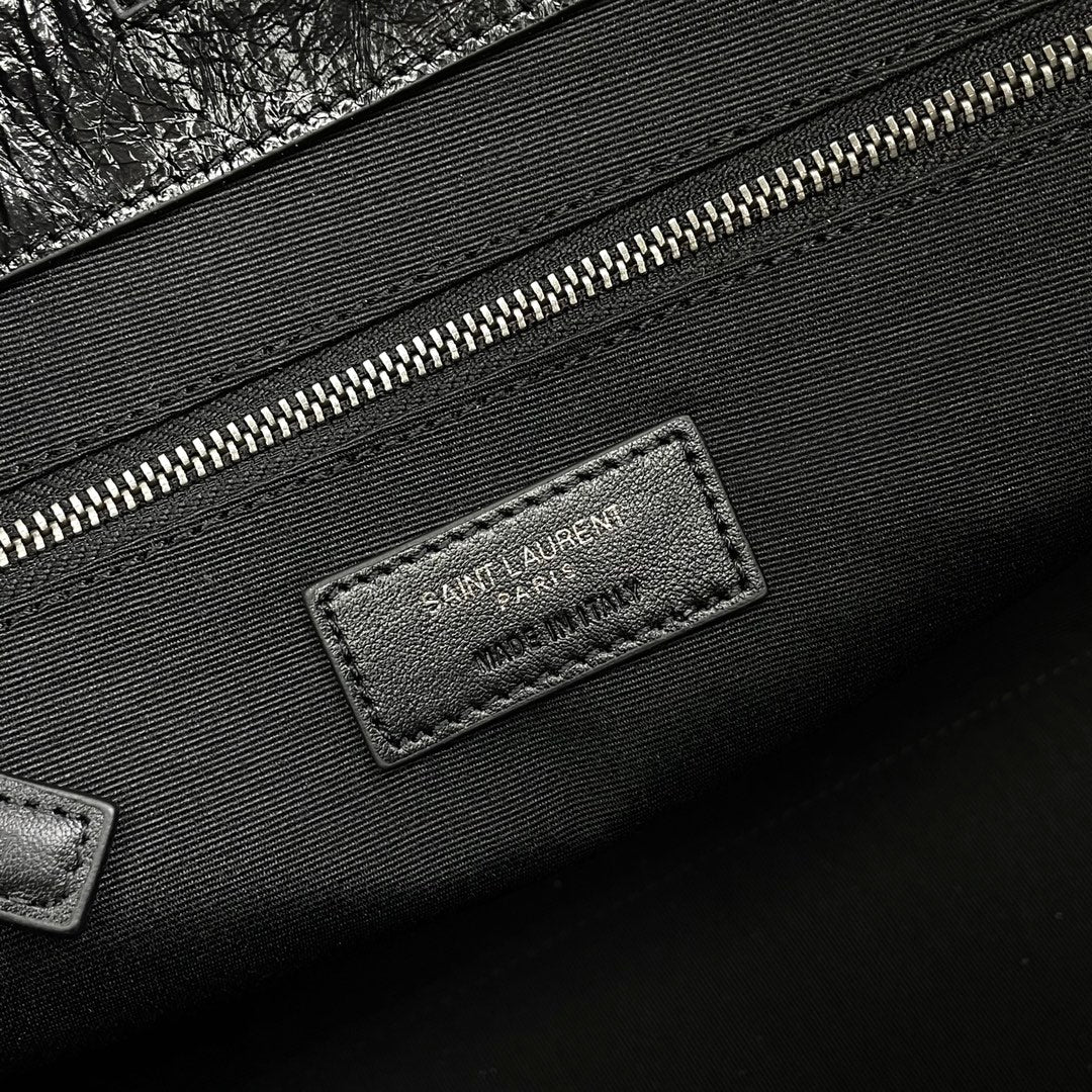 Saint Laurent Niki Medium Chain Bag in Crinkled Vintage Leather - Black