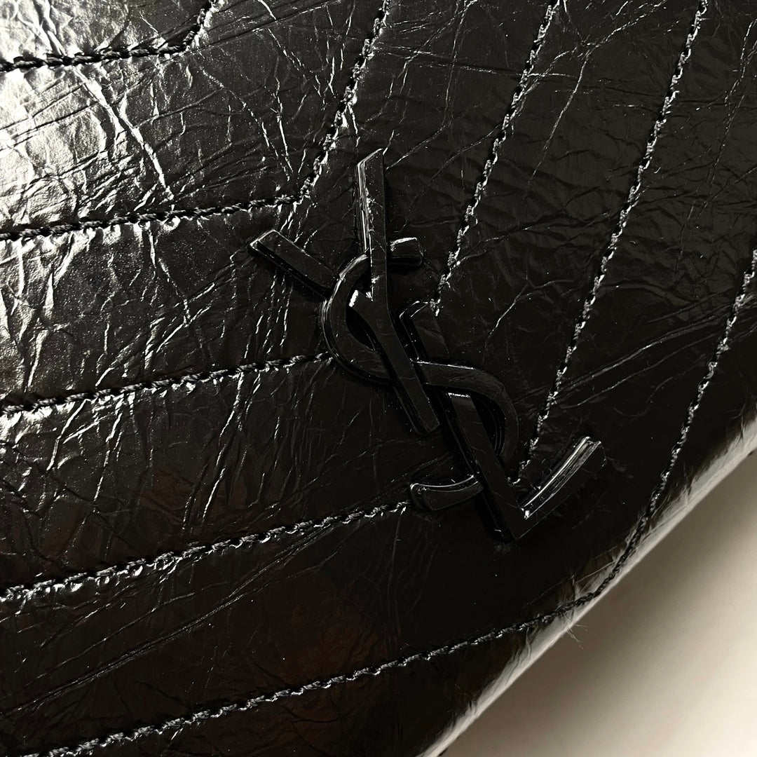 Saint Laurent Niki Medium Chain Bag in Crinkled Vintage Leather - Black