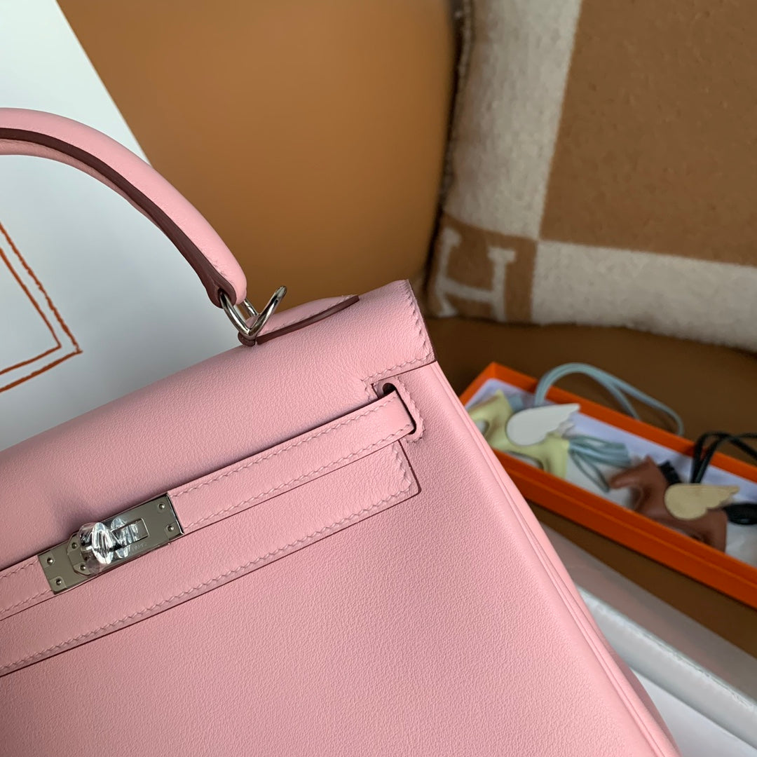 Hermès Kelly 25 Sellier Pink Epsom Leather Palladium Hardware Handbag
