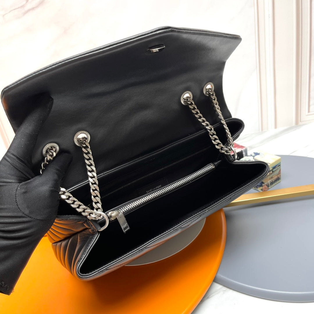 Saint Laurent Loulou Large Chain Bag in Quilted Leather Black