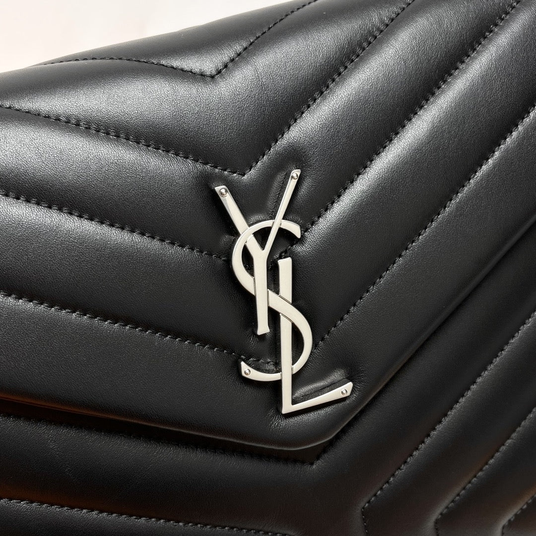 Saint Laurent Loulou Large Chain Bag in Quilted Leather Black