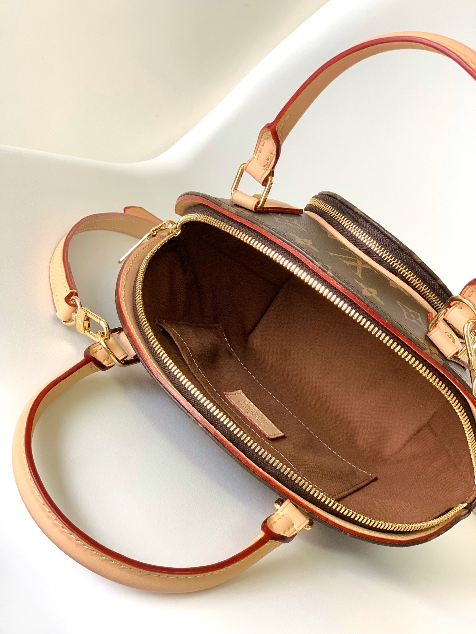 Louis Vuitton Monogram Canvas Ellipse PM Handbag