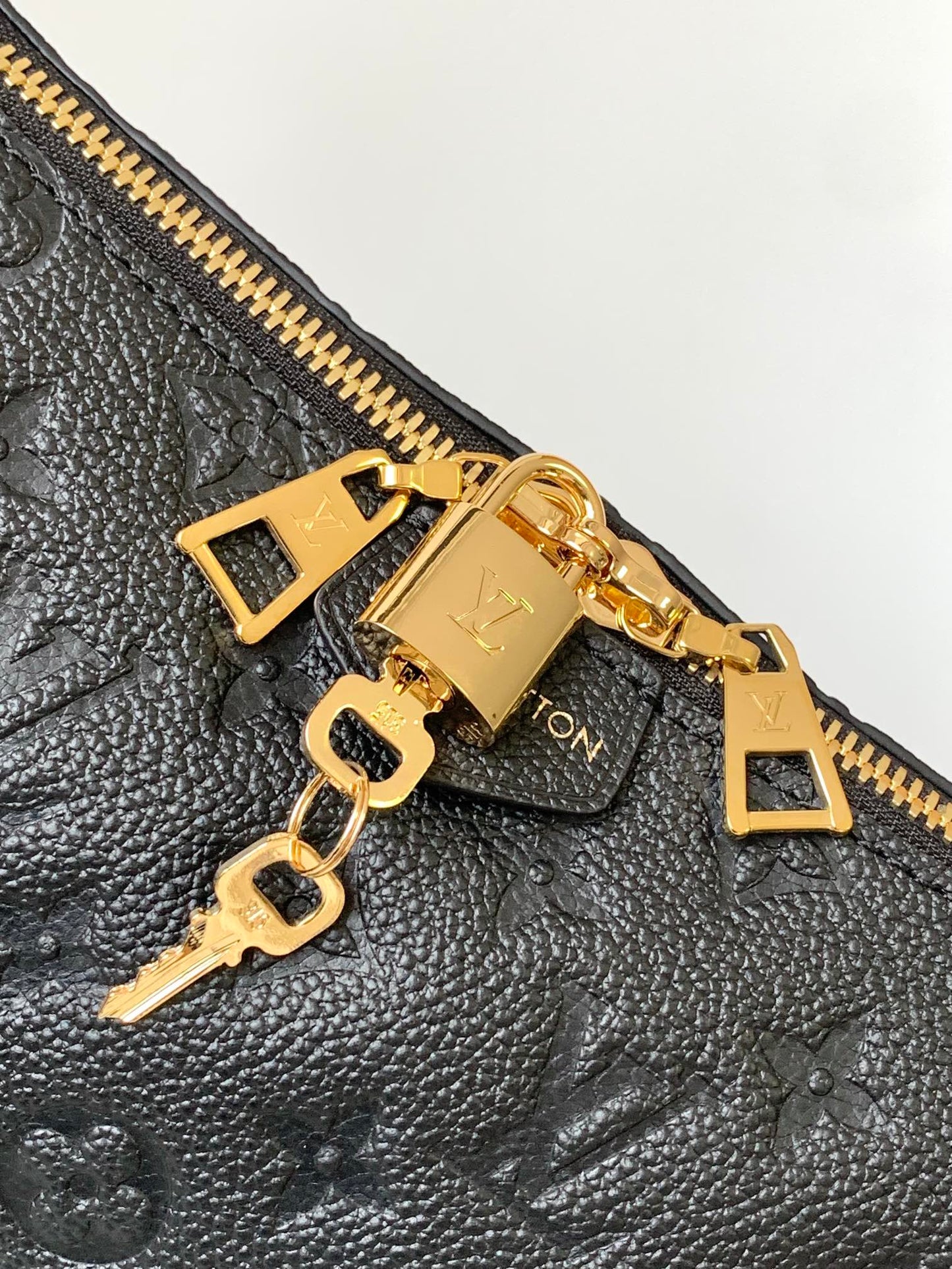 Louis Vuitton Bagatelle Monogram Empreinte Leather Shoulder Bag - Noir Black