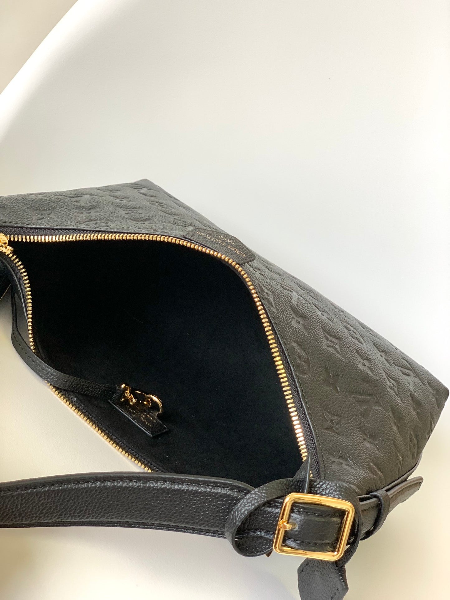 Louis Vuitton Bagatelle Monogram Empreinte Leather Shoulder Bag - Noir Black