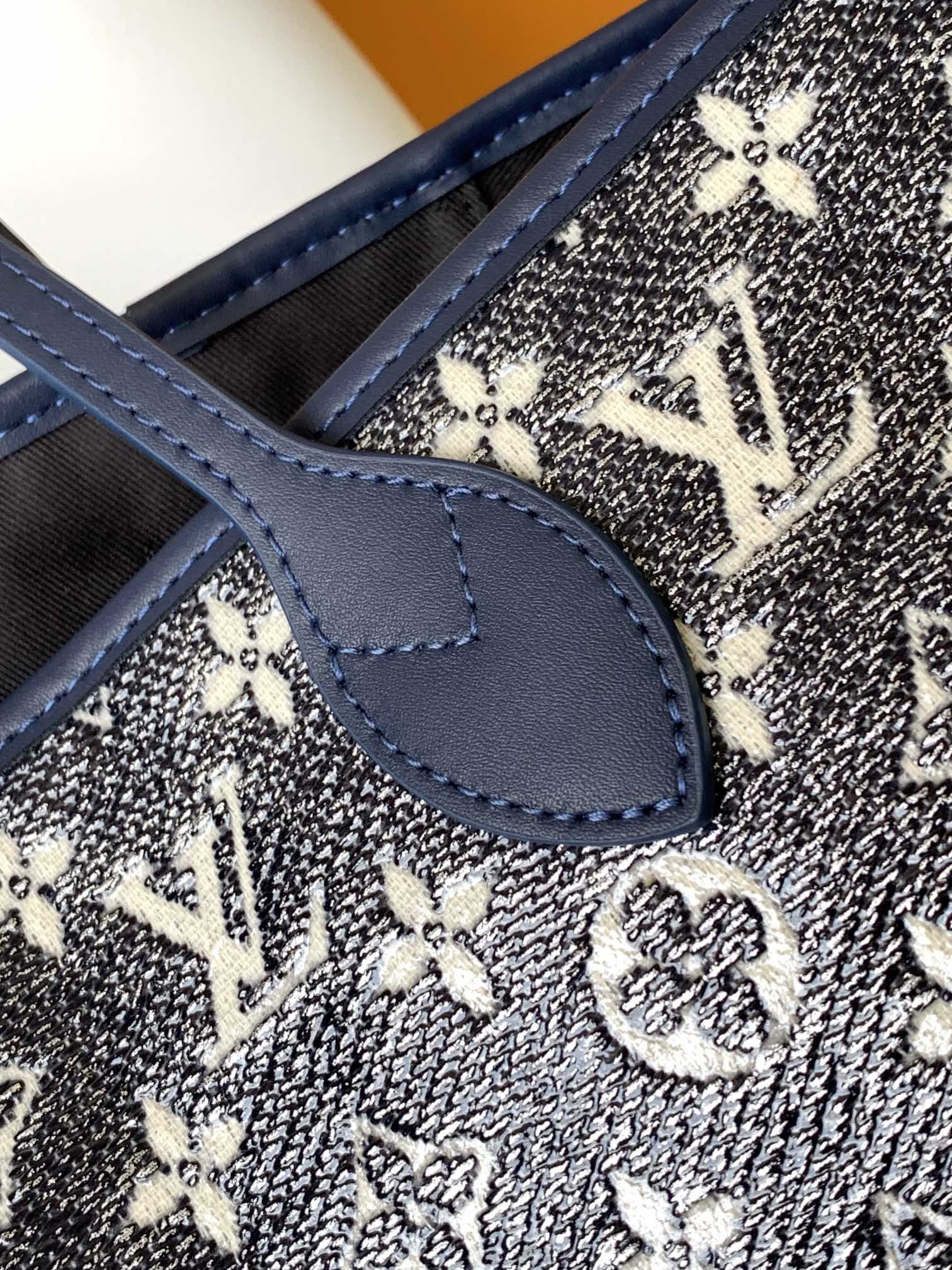 Louis Vuitton Neverfull MM Monogram Jacquard Denim Tote Bag - Blue