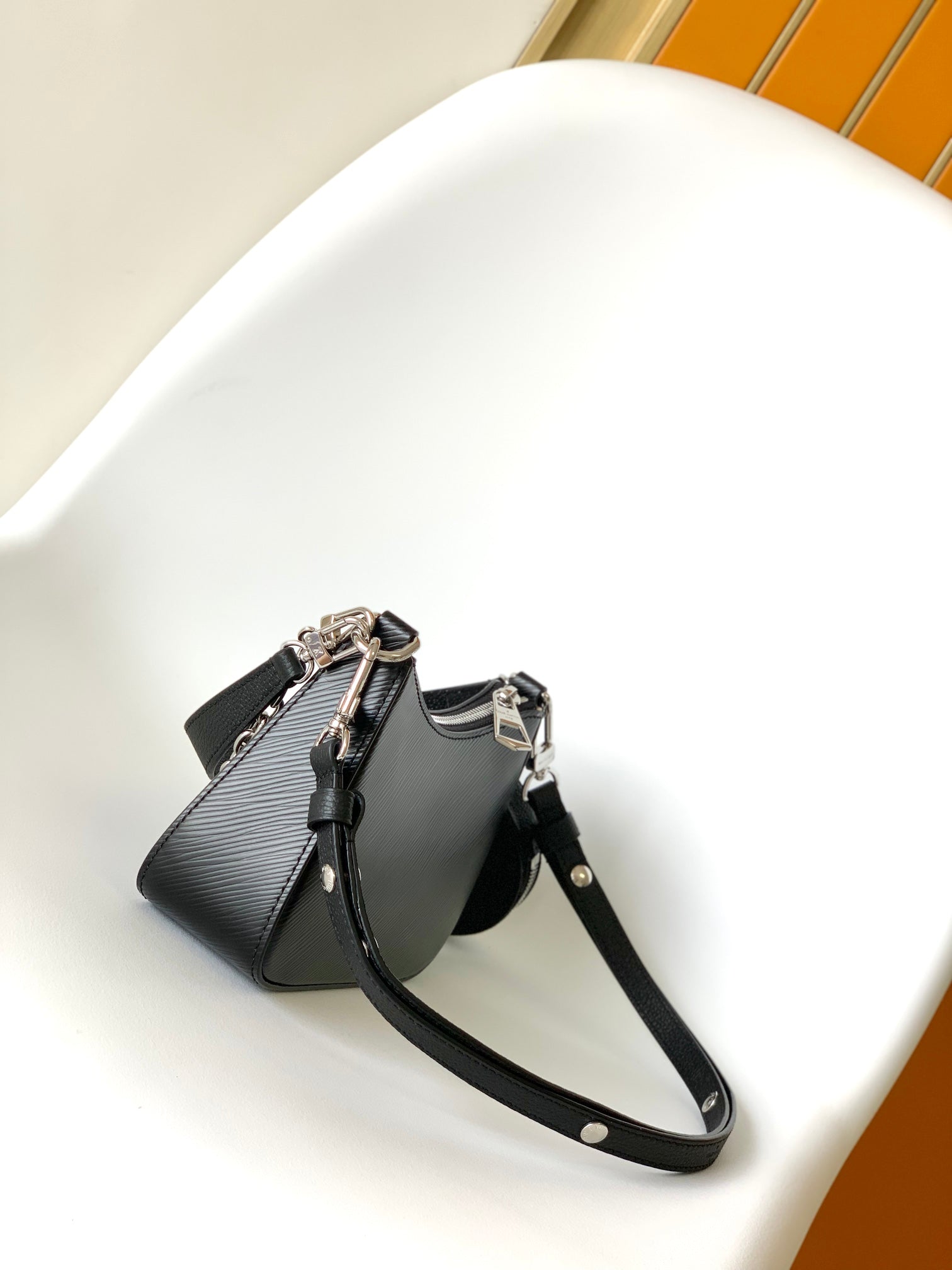 Louis Vuitton Marelle Shoulder Bag Black Epi Leather