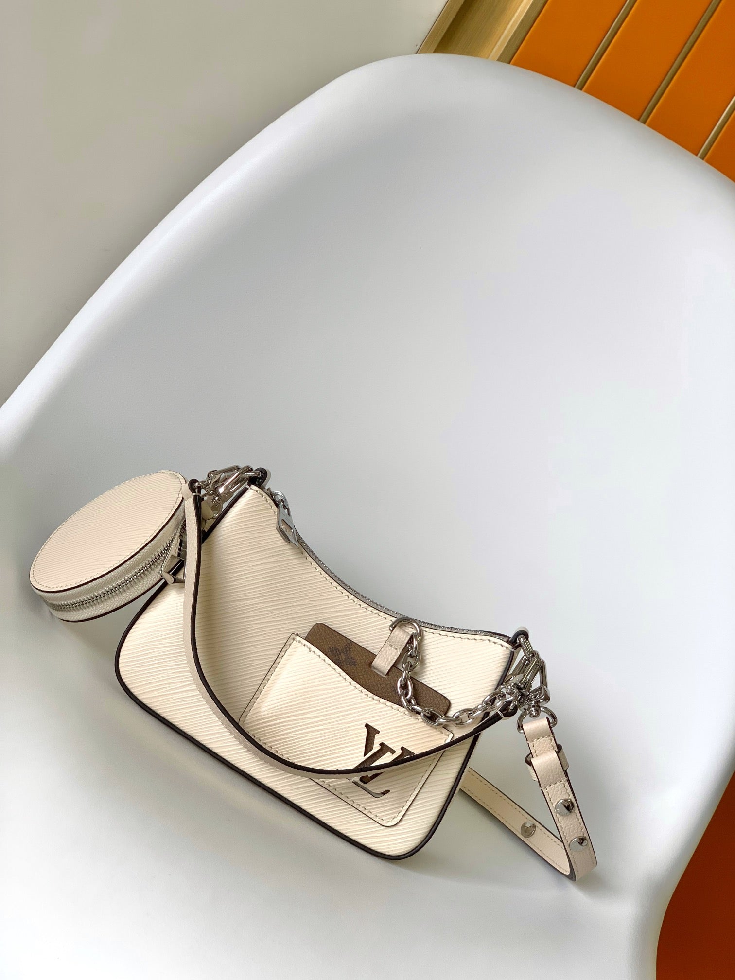Louis Vuitton Buci Shoulder Bag Epi Leather Quartz Cream