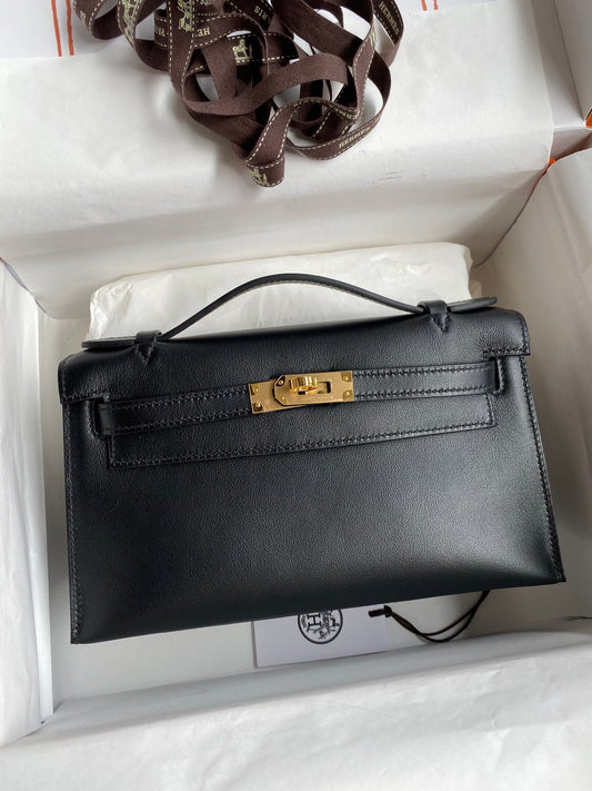 Hermès Kelly Cut Clutch Bag Black Leather with Gold Hardware