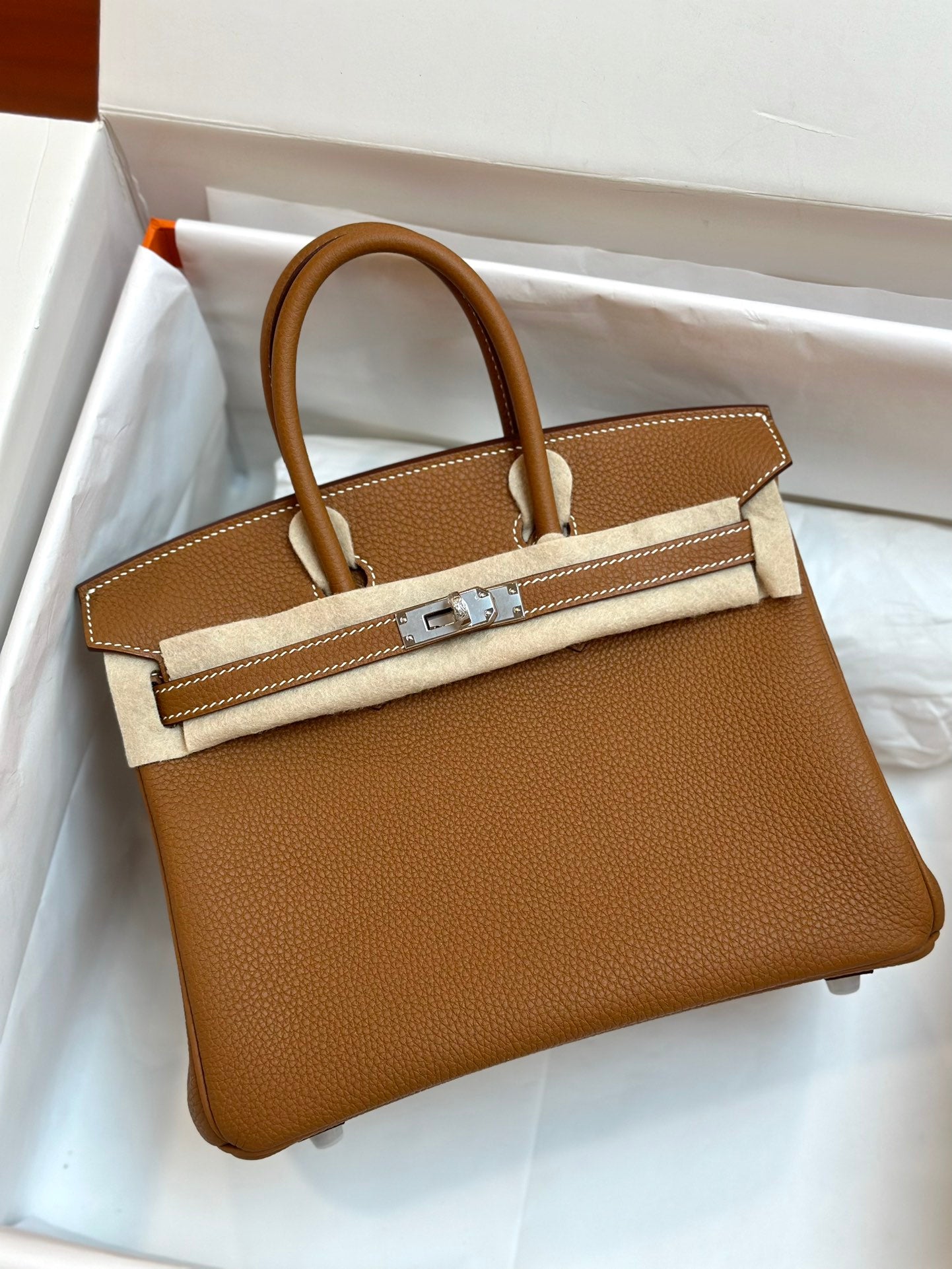 Luxury Tan Leather Handbag - Classic Top Handle Tote Bag with Silver Hardware