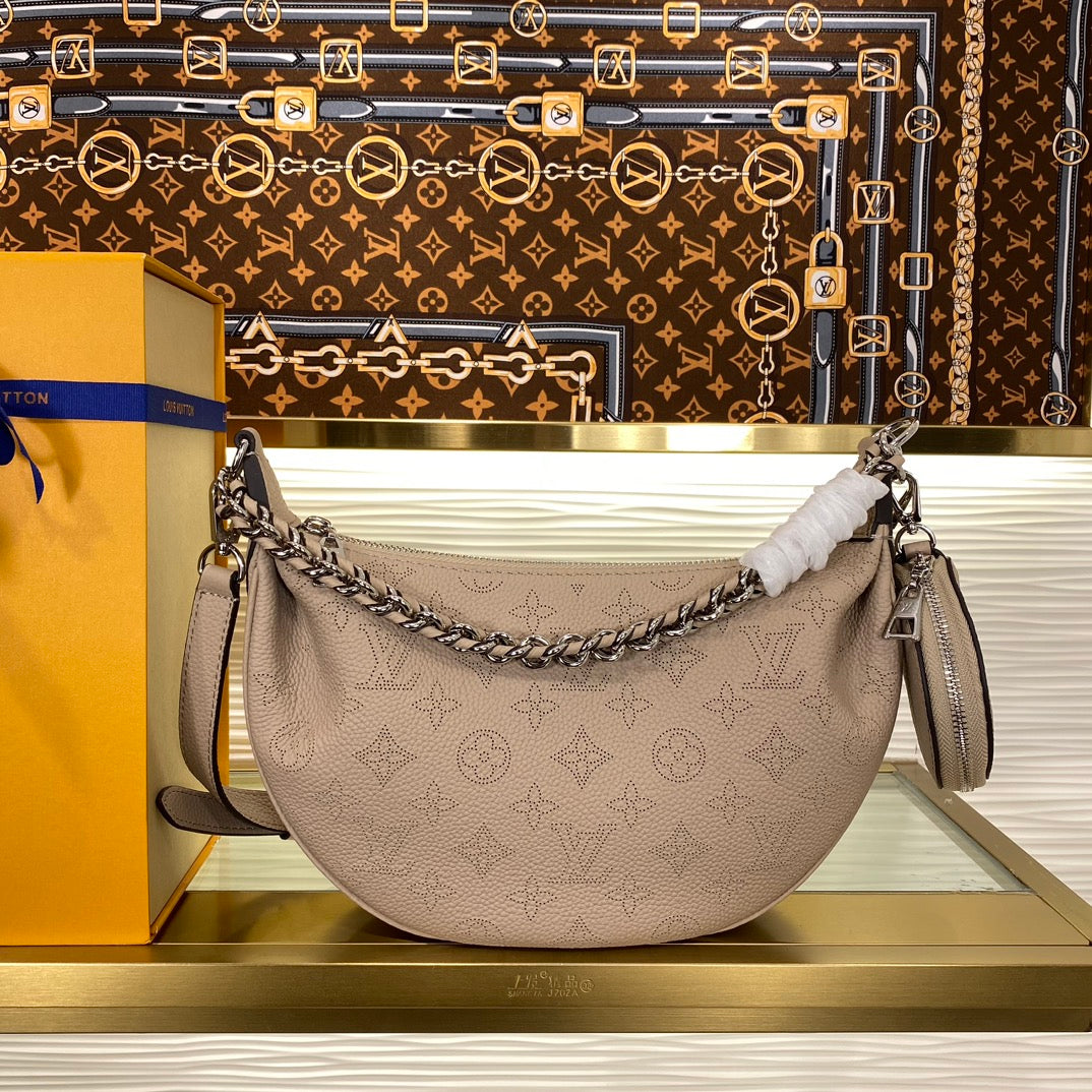 Louis Vuitton Over the Moon Mahina Leather Handbag - Galet