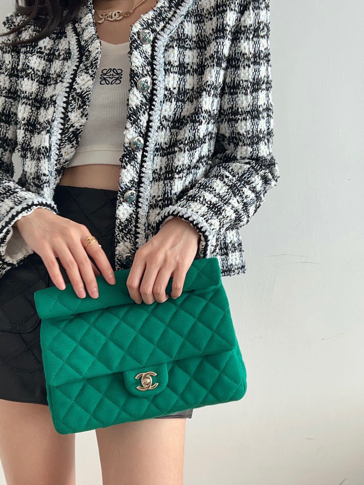 Chanel Classic Quilted Flap Bag - Emerald Green Velvet with Gold-Tone Hardware
