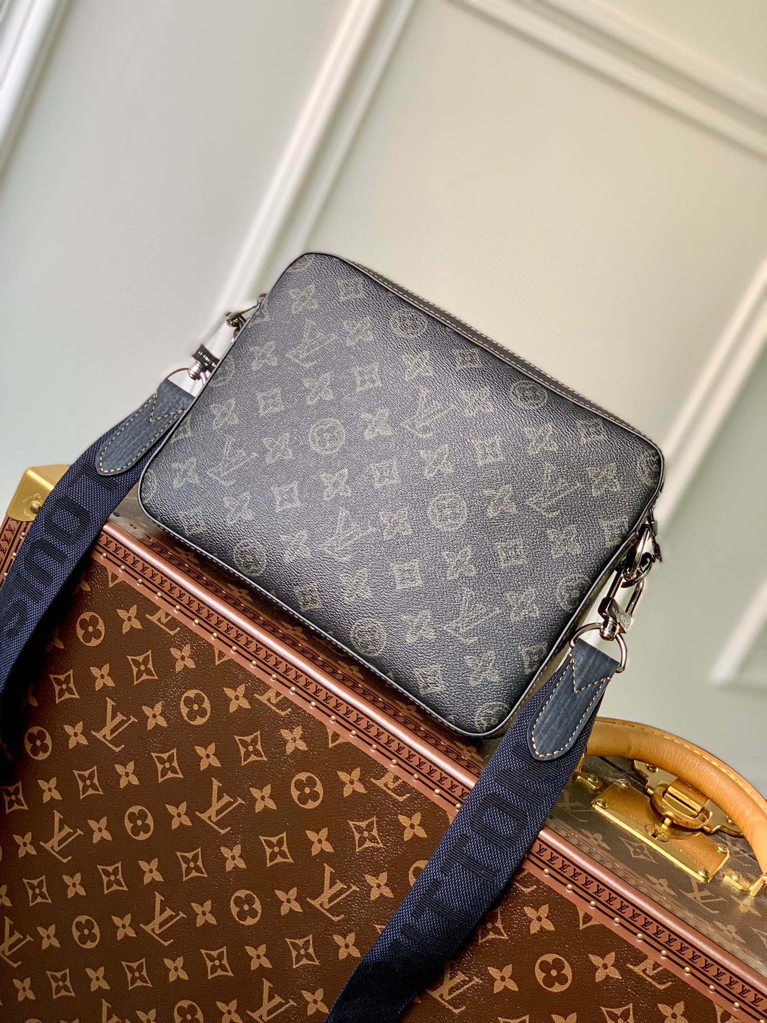 Louis Vuitton x Nigo Trio Messenger Bag - Green Monogram Eclipse Canvas