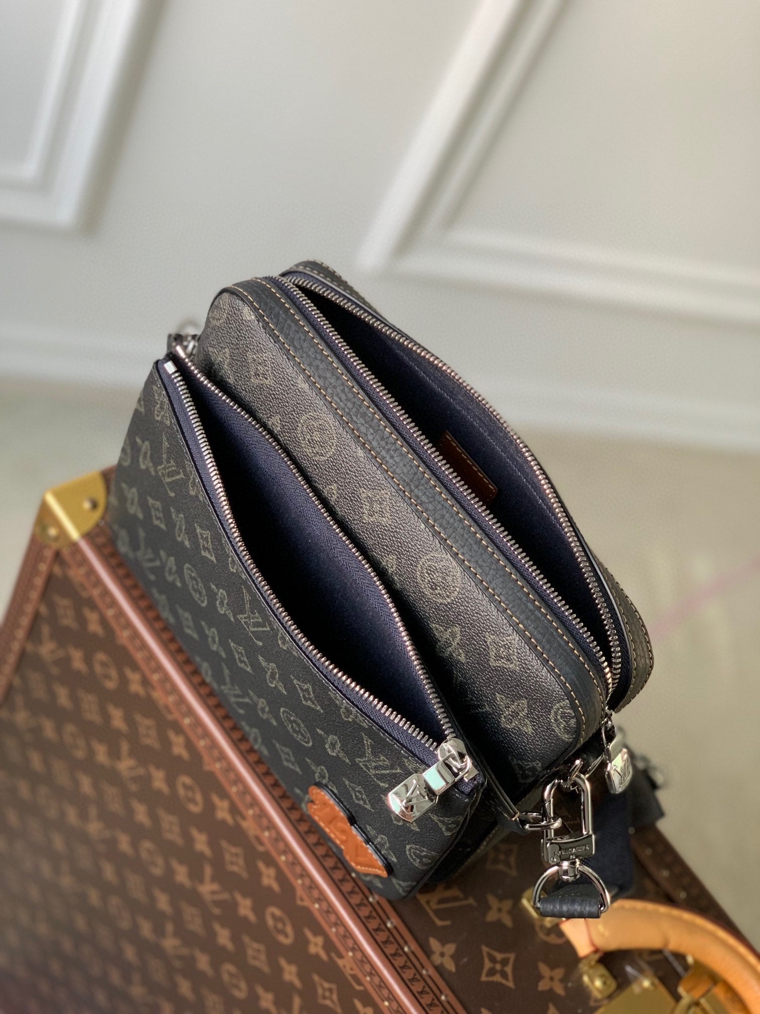 Louis Vuitton x Nigo Trio Messenger Bag - Green Monogram Eclipse Canvas