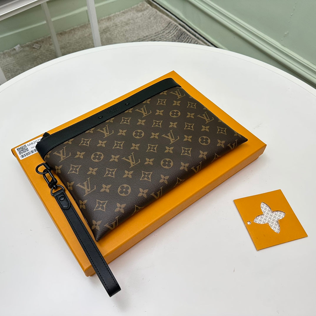 Louis Vuitton Monogram Pochette Voyage MM Brown Canvas Clutch Bag