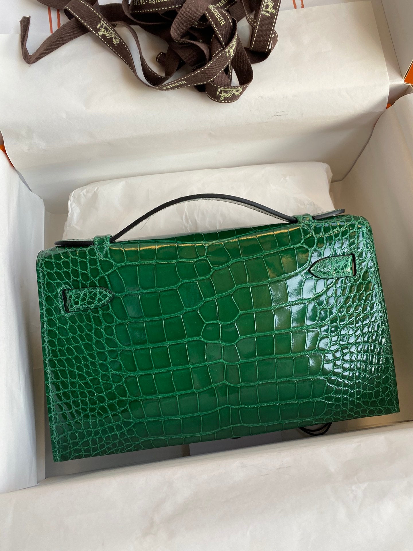 Emerald Green Crocodile-Embossed Leather Kelly Pochette Mini Handbag