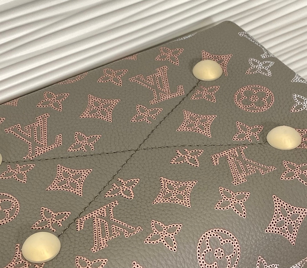 Louis Vuitton Bella Bucket Bag Mahina Leather Galet with Coin Purse