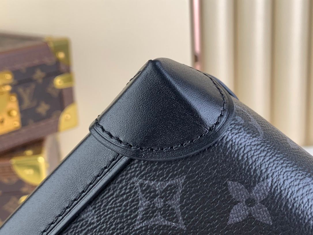 Louis Vuitton Steamer Wearable Wallet - Monogram Eclipse Canvas - Black