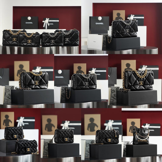 Chanel Classic Quilted Leather Handbags - Black Luxury Shoulder Bags Collection