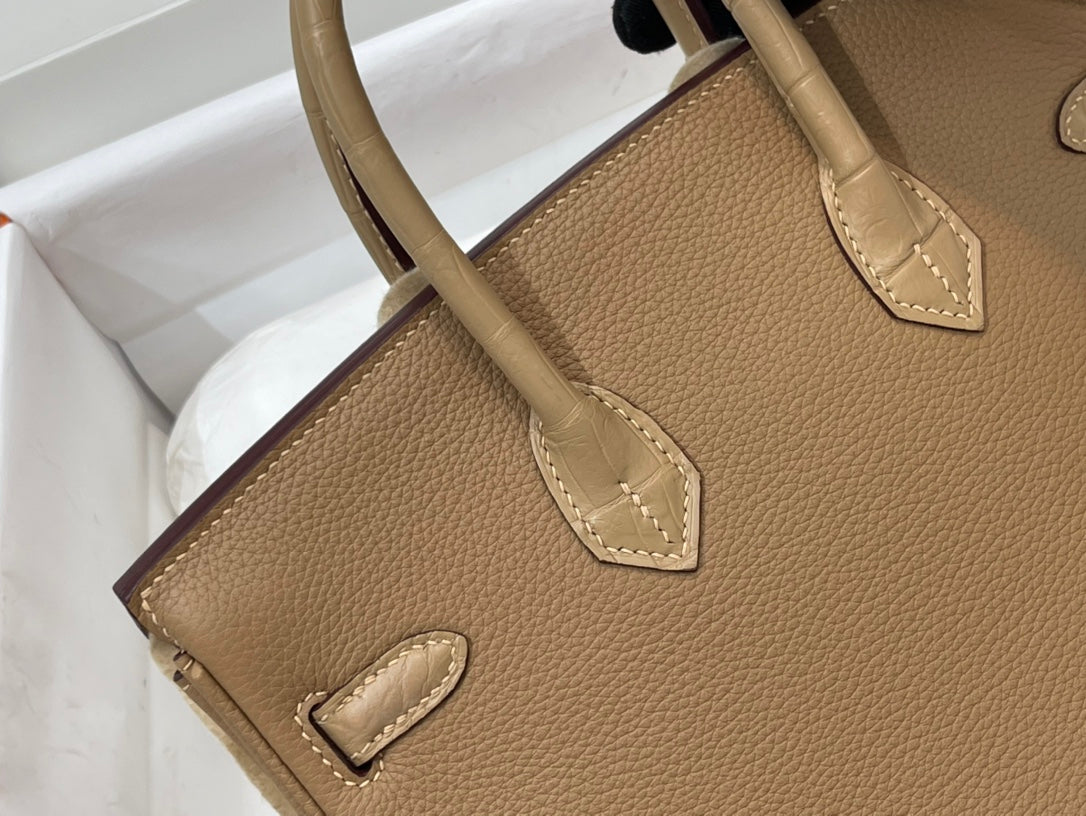 Luxury Tan Leather Top Handle Handbag - Classic Designer Style Satchel