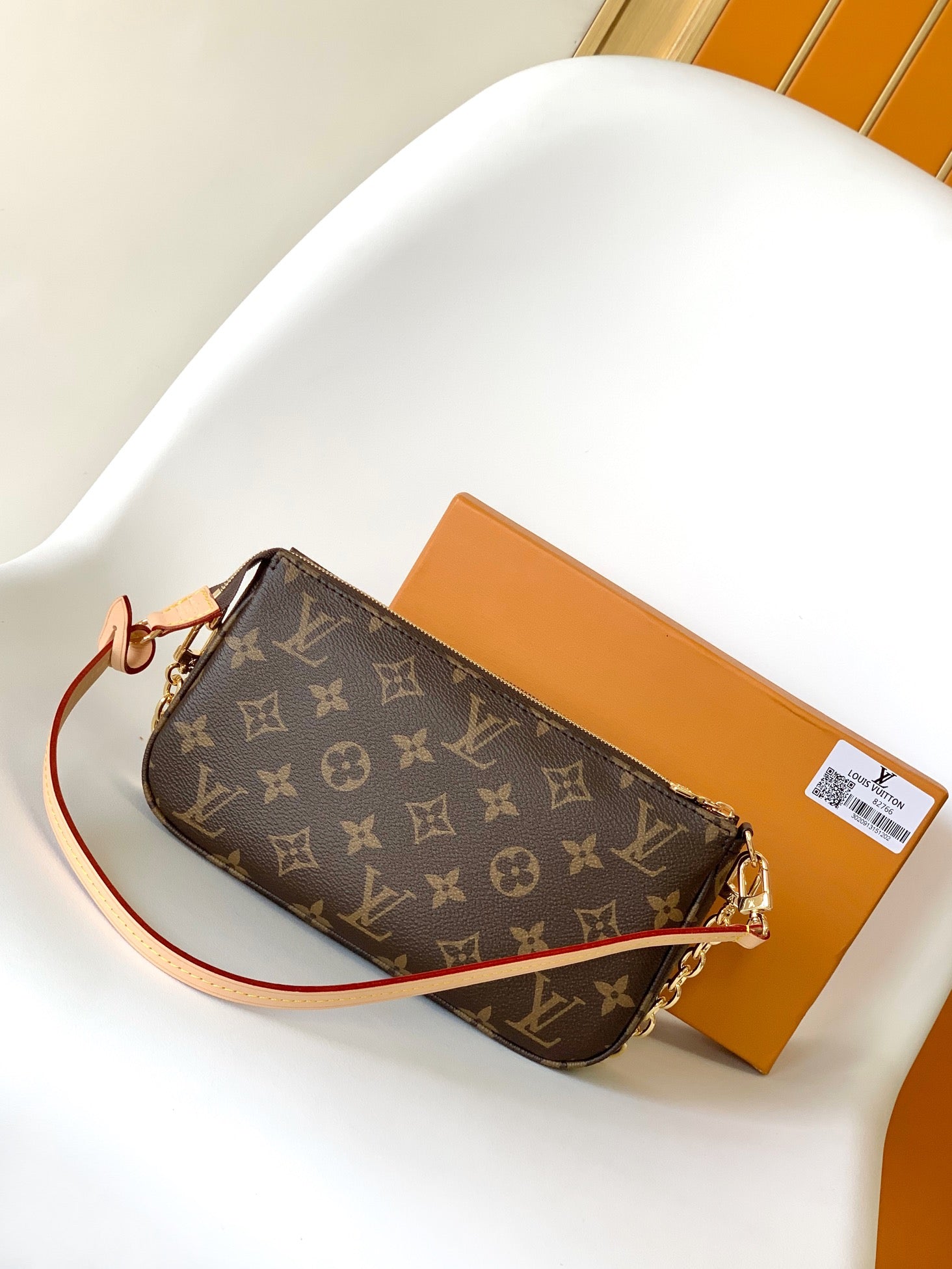Louis Vuitton Monogram Pochette Accessoires Brown Canvas Bag