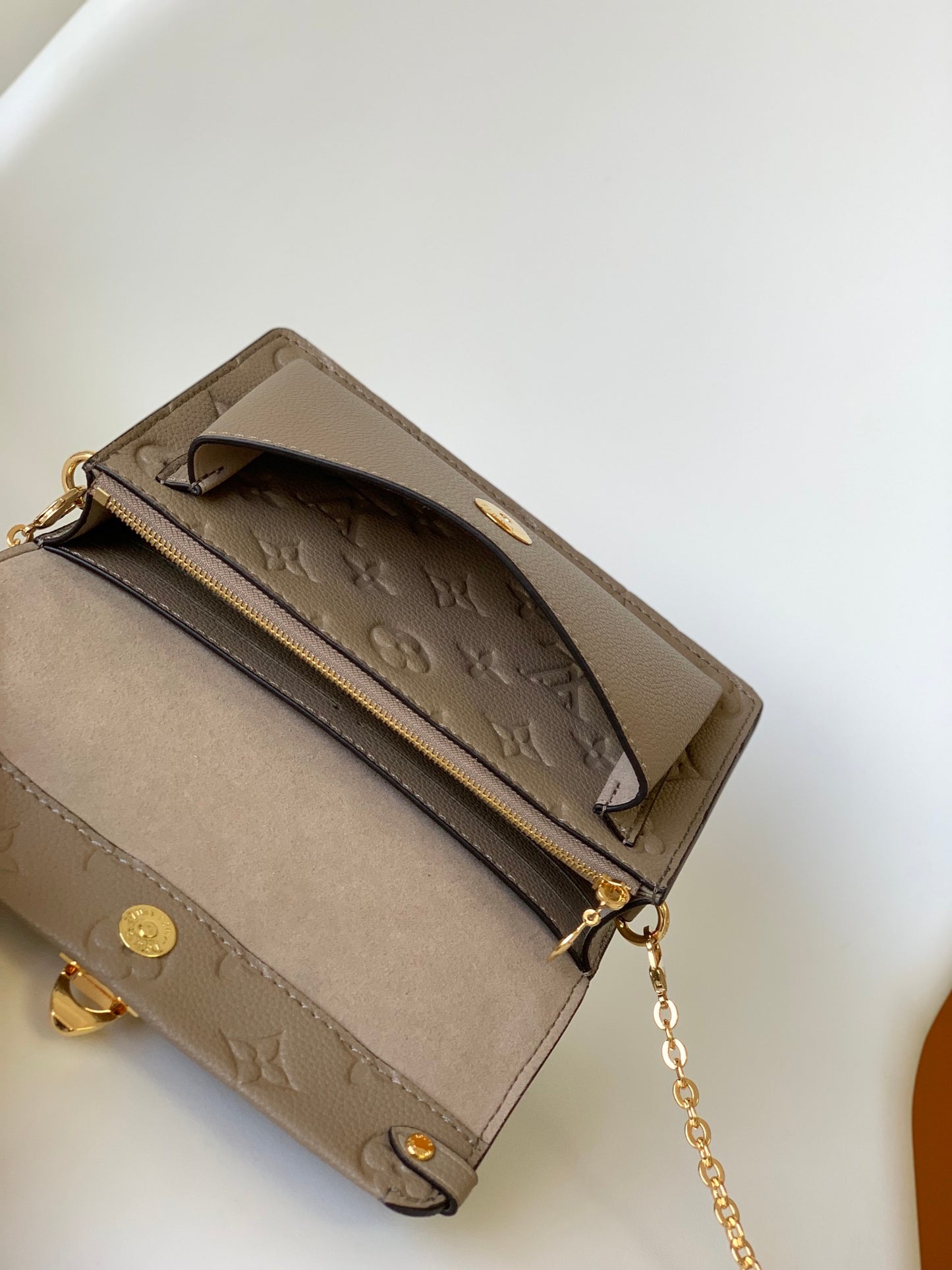 Louis Vuitton Vavin Chain Wallet Monogram Empreinte Leather Turtledove