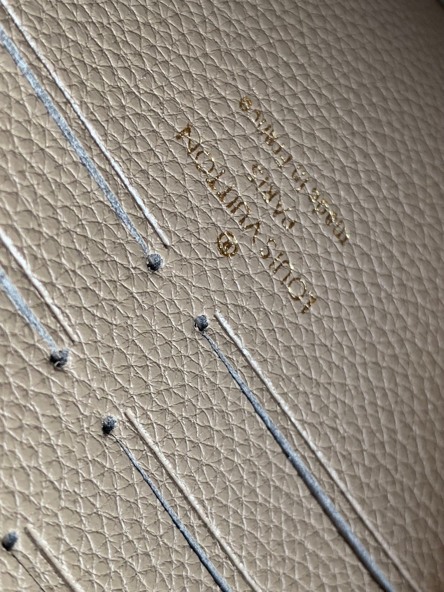 Louis Vuitton Vavin Chain Wallet Monogram Empreinte Leather Turtledove