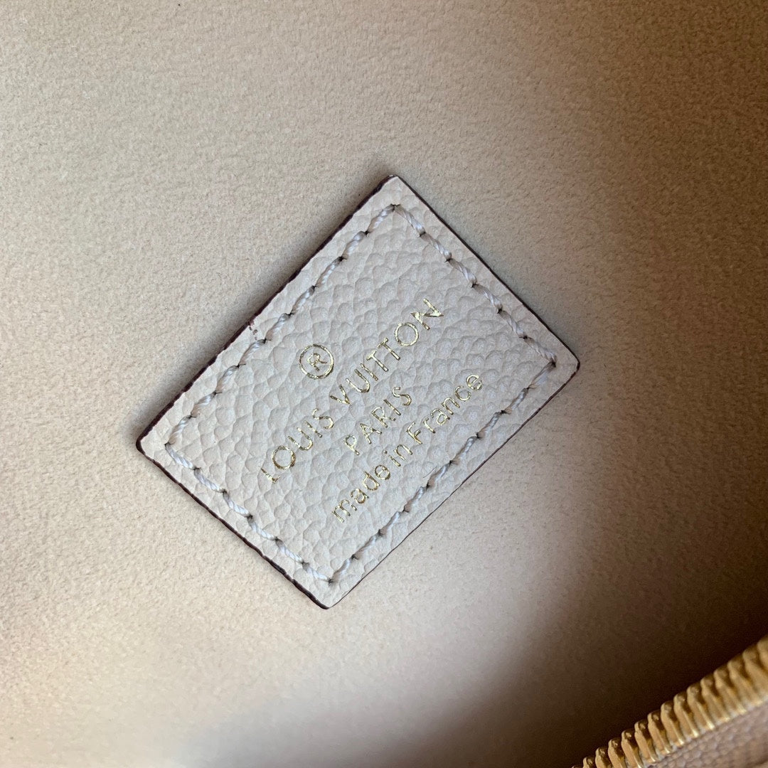 Louis Vuitton Monogram Empreinte Loop Bag - Cream