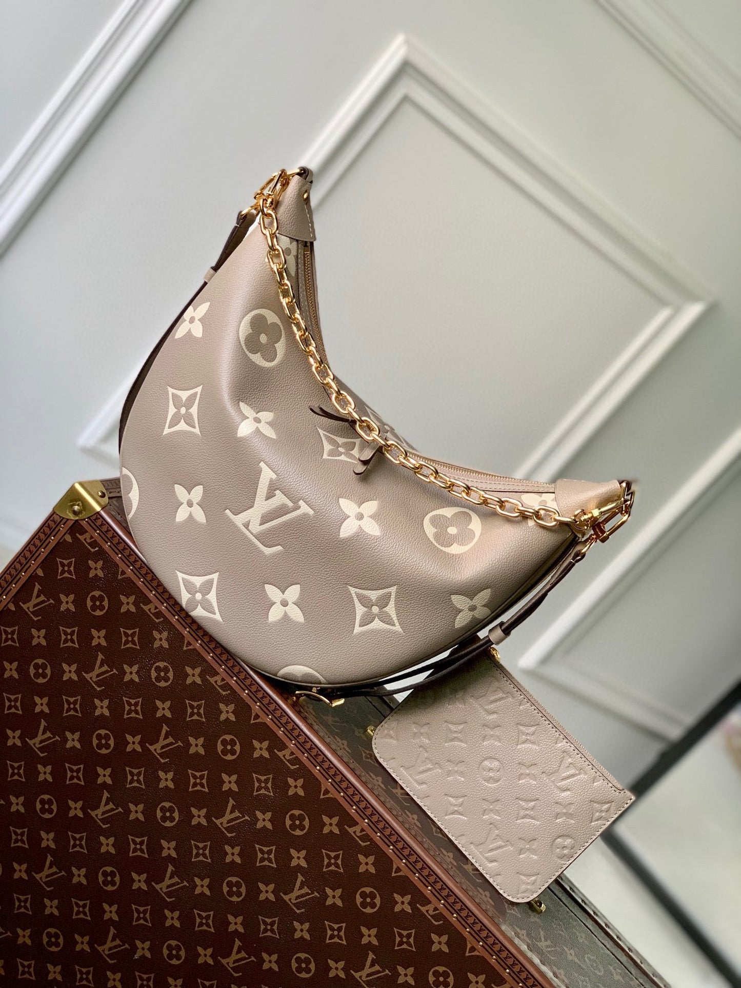 Louis Vuitton Monogram Empreinte Loop Bag - Beige/Cream