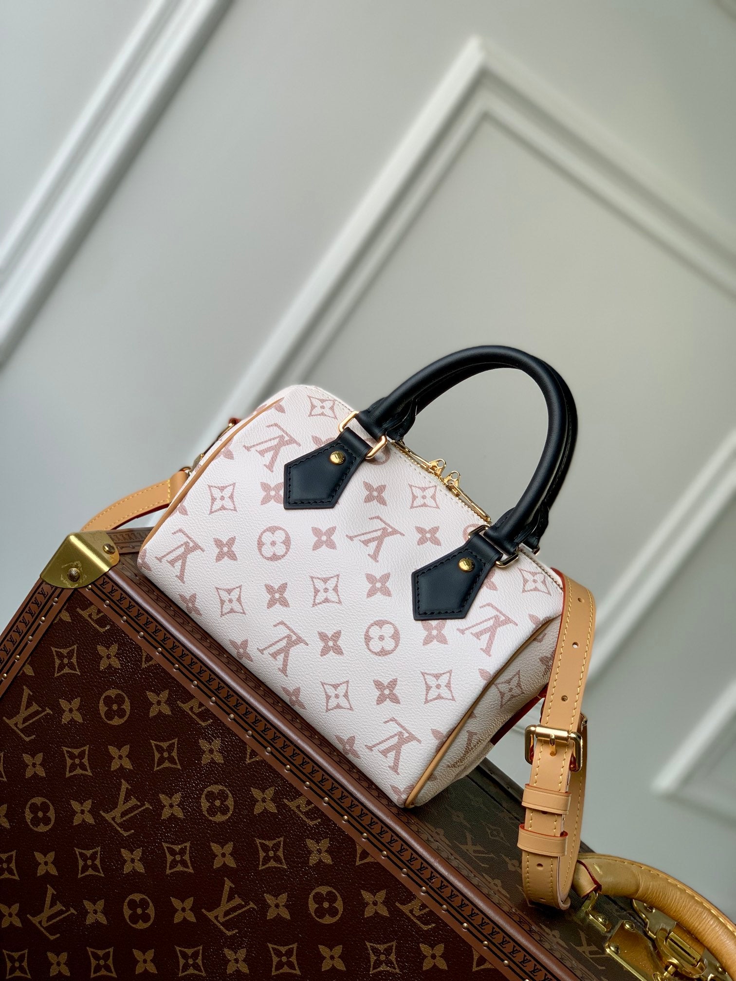 Louis Vuitton Speedy Bandoulière 20 Monogram Empreinte Leather Handbag - Bicolor Beige/Black