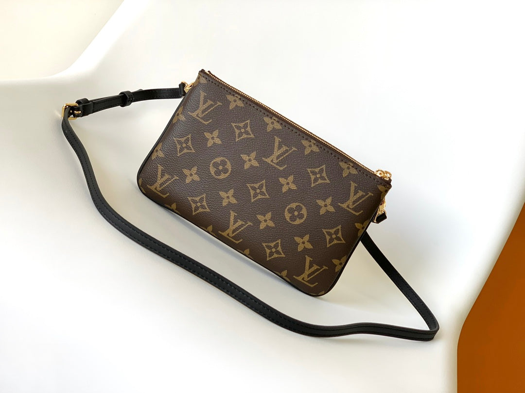 Louis Vuitton Giant Monogram Reverse Canvas Pochette Crossbody Bag - Tan/Black