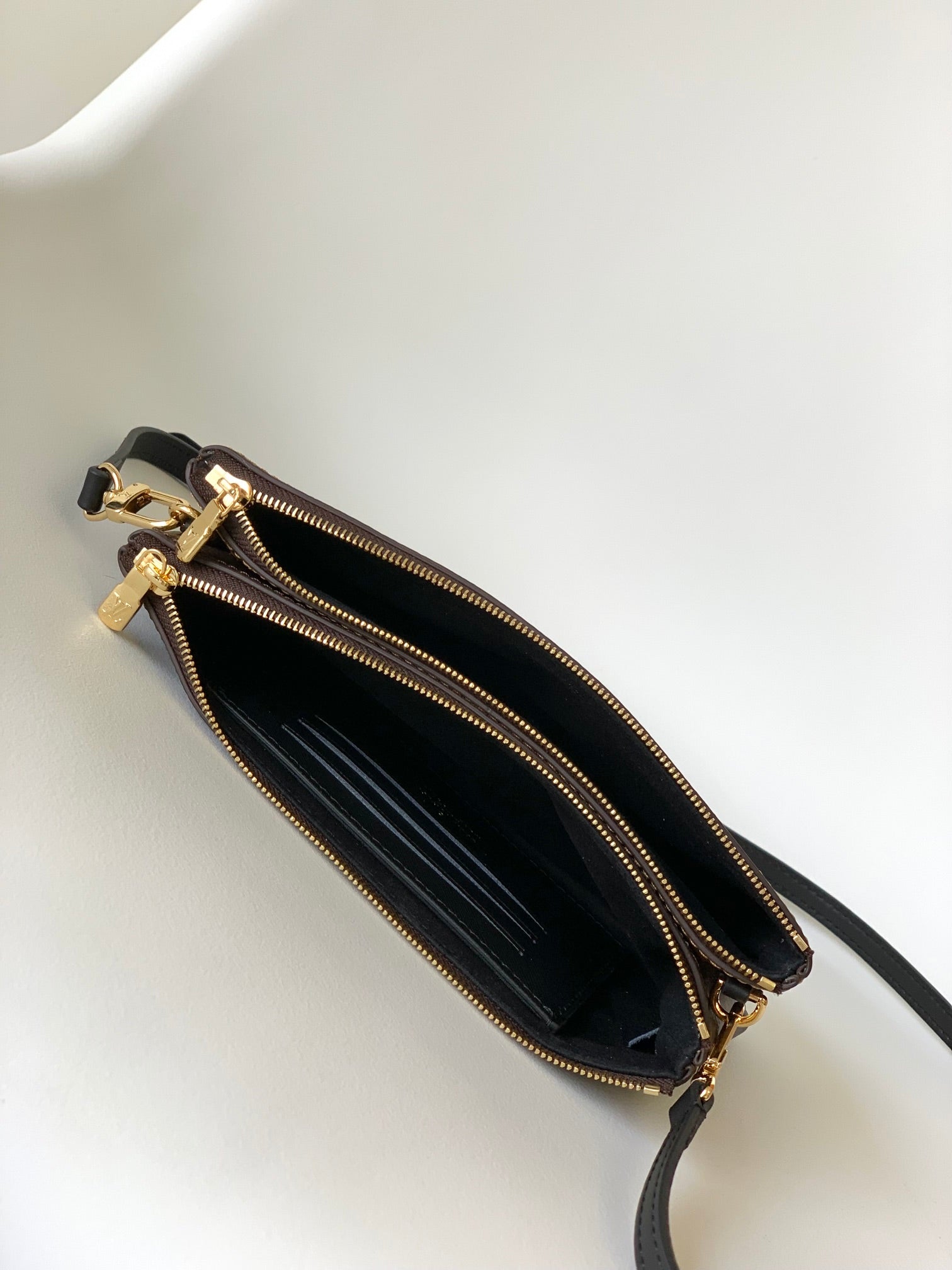 Louis Vuitton Giant Monogram Reverse Canvas Pochette Crossbody Bag - Tan/Black