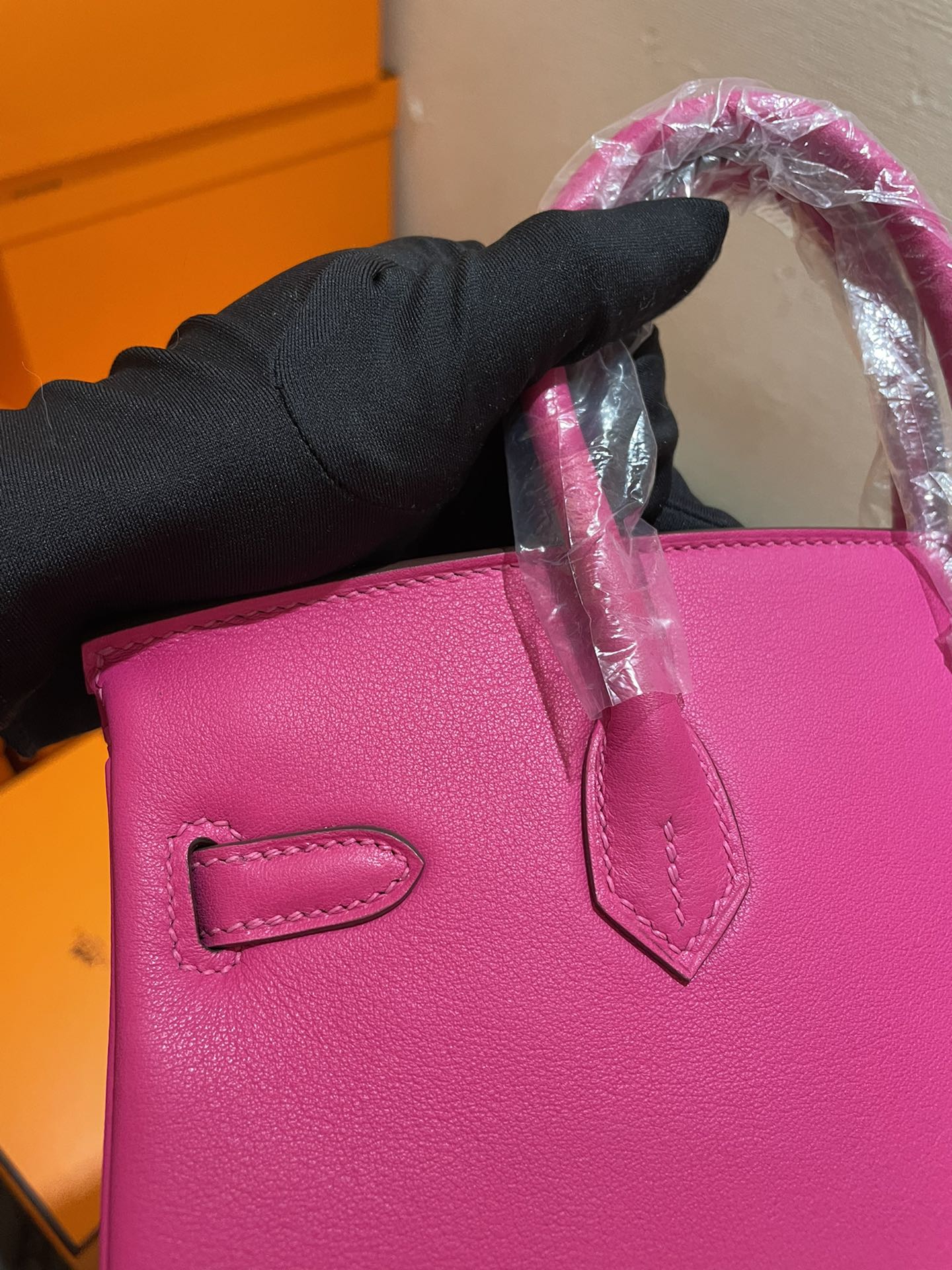 Premium Pink Leather Top Handle Handbag - Elegant Designer Style Tote for Women