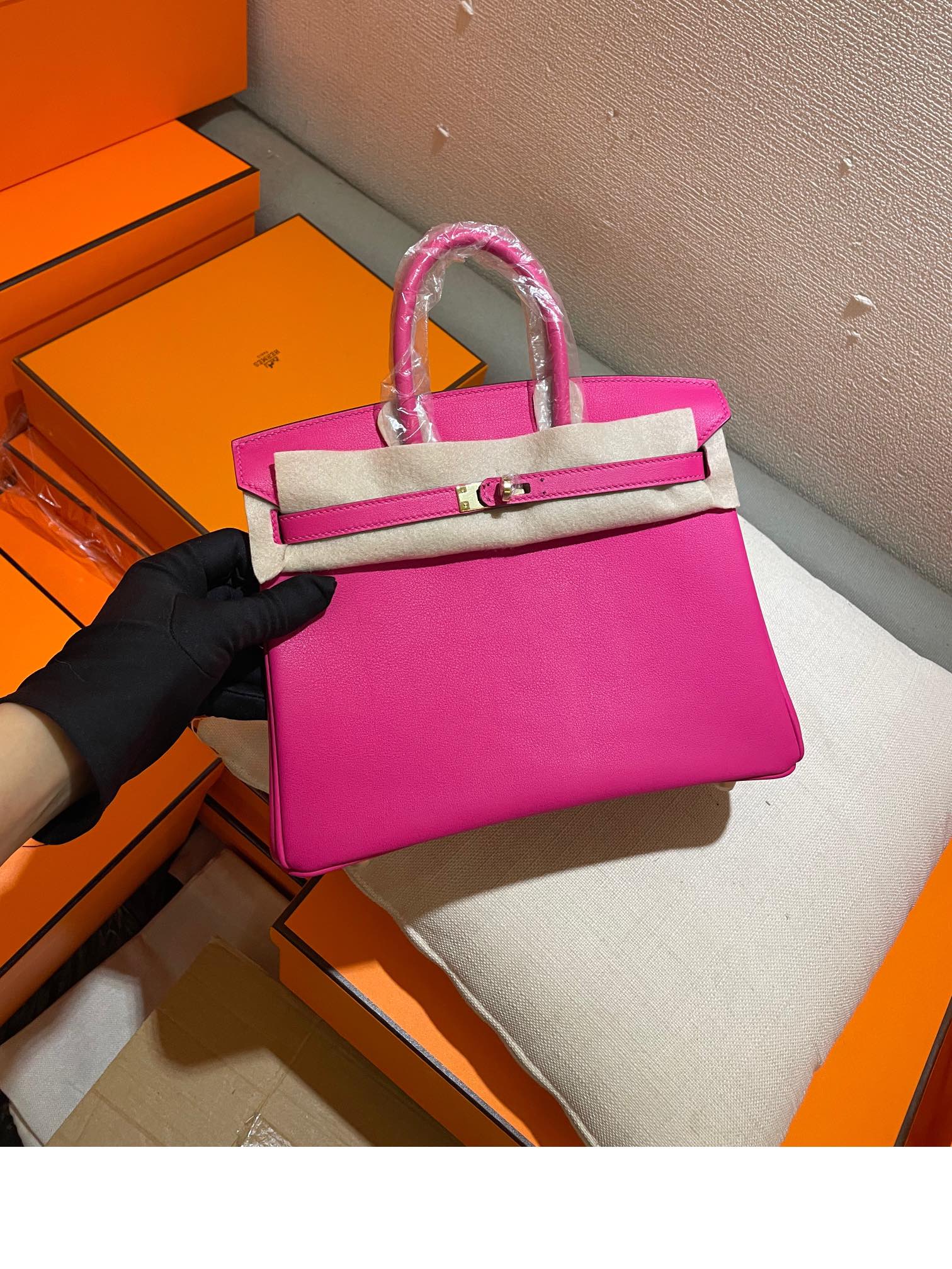 Premium Pink Leather Top Handle Handbag - Elegant Designer Style Tote for Women