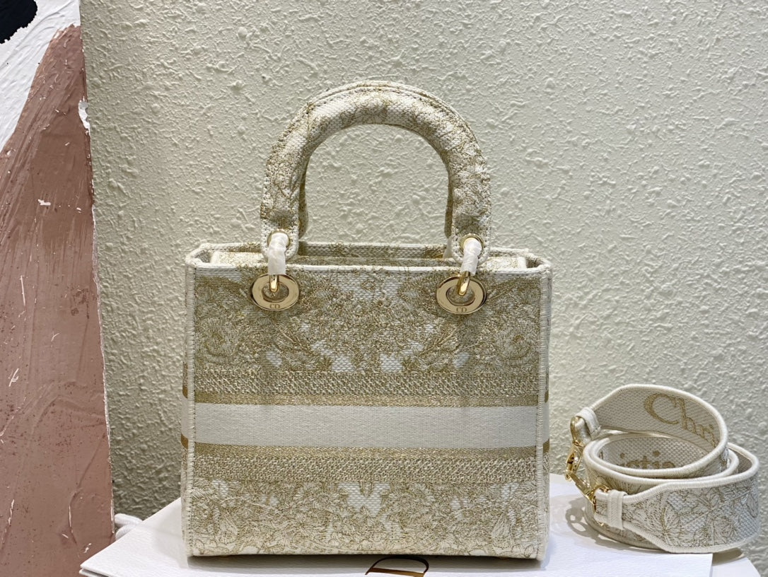 Christian Dior Lady D-Lite Bag in Beige Toile de Jouy Reverse Embroidery