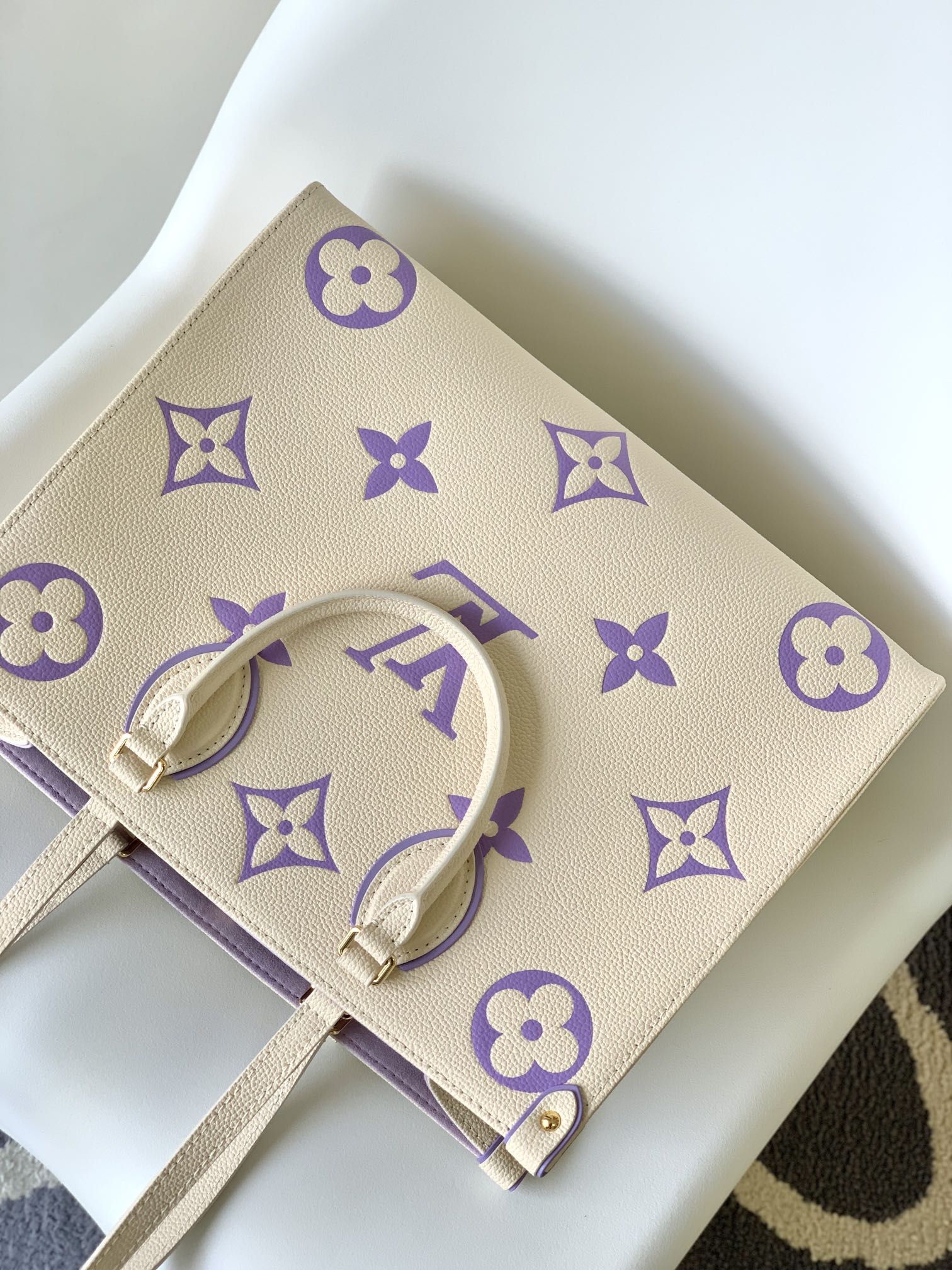 Louis Vuitton OnTheGo MM Monogram Empreinte Giant Tote Bag - Cream/Purple