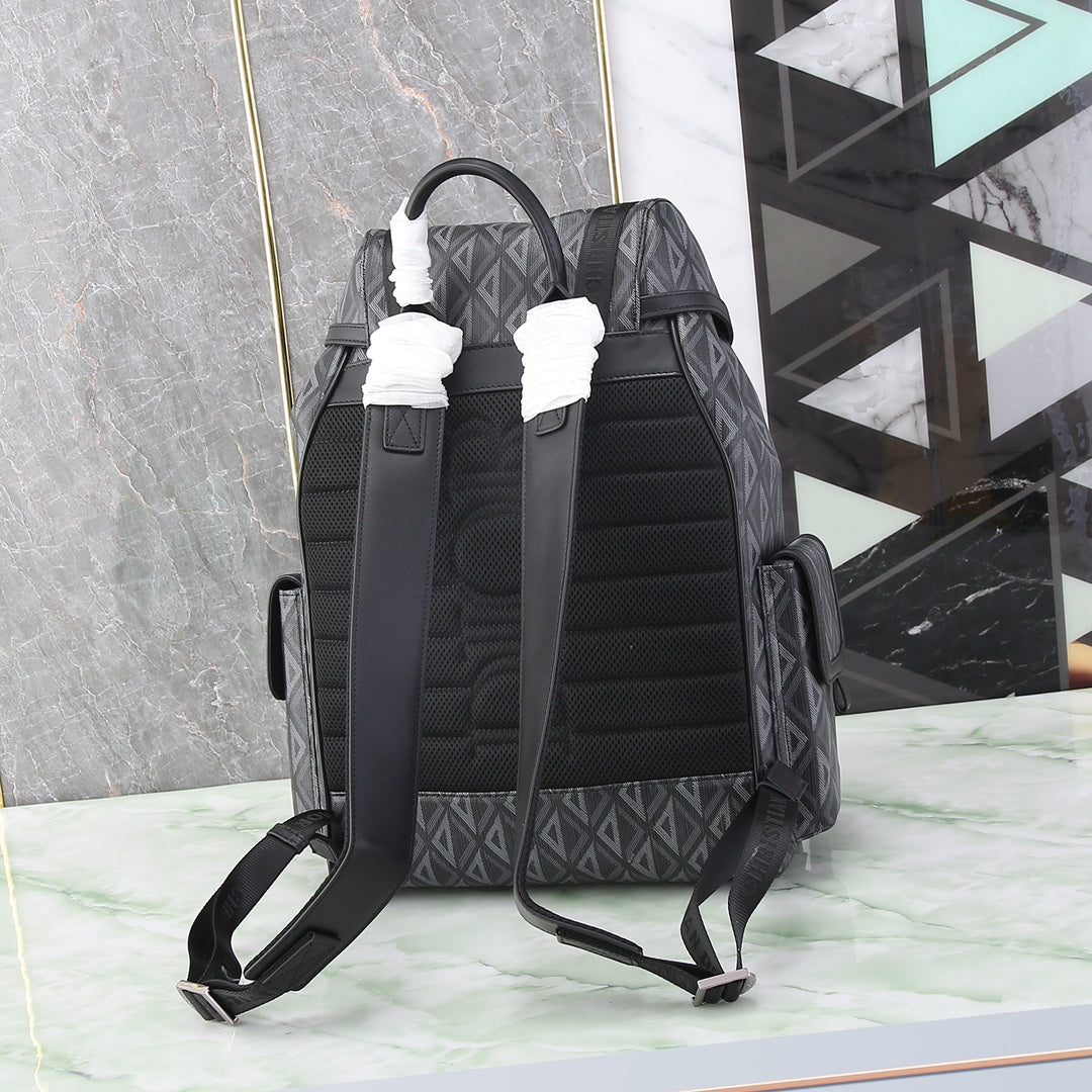 Grey Geometric Diamond Pattern Multi-Pocket Backpack for Men and Women