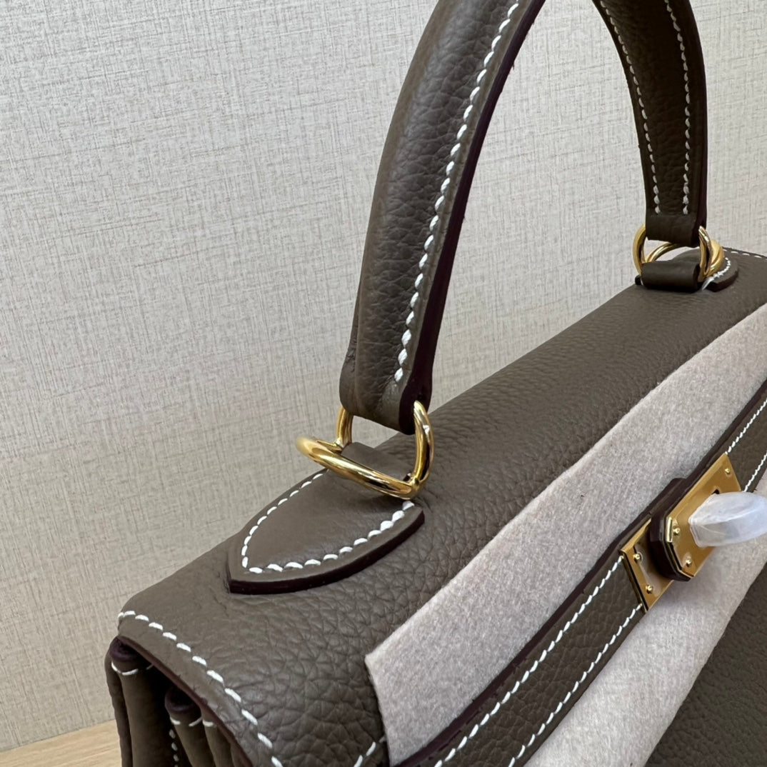 Luxury Two-Tone Leather Top-Handle Handbag - Elegant Brown and Grey Satchel