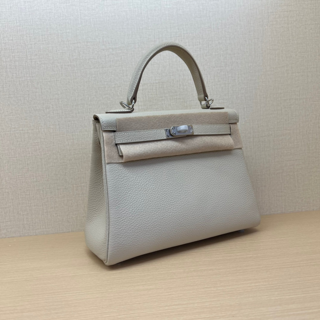 Hermès Kelly 25 Sellier Bag - Trench Epsom Leather with Palladium Hardware