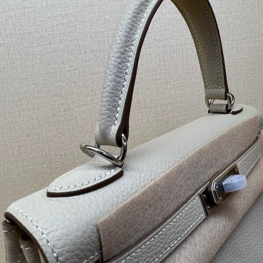 Hermès Kelly 25 Sellier Bag - Trench Epsom Leather with Palladium Hardware