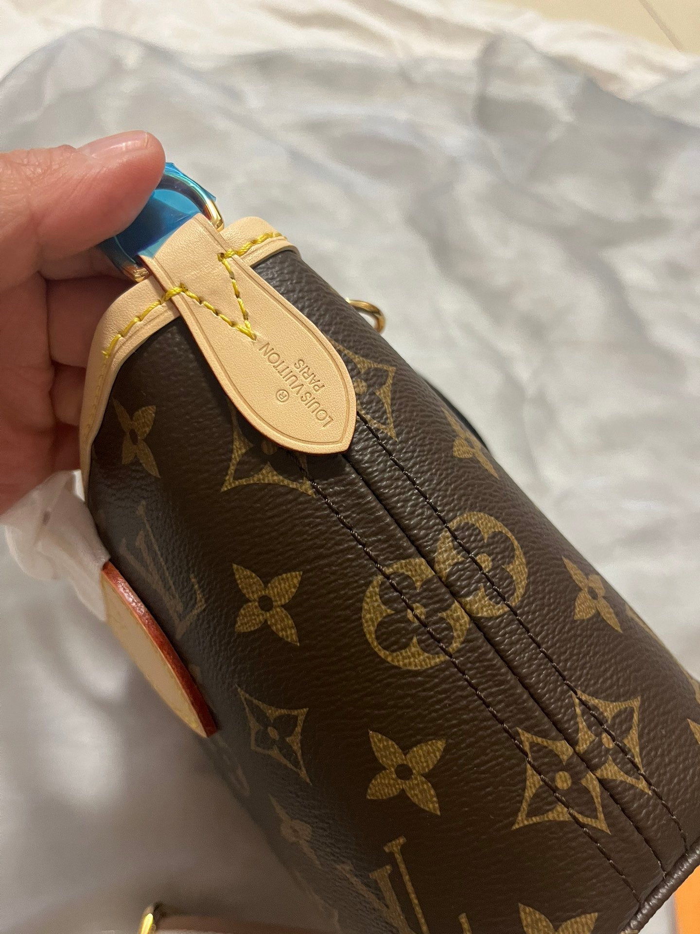 Louis Vuitton Monogram Canvas Petit Palais PM Handbag with Round Coin Purse