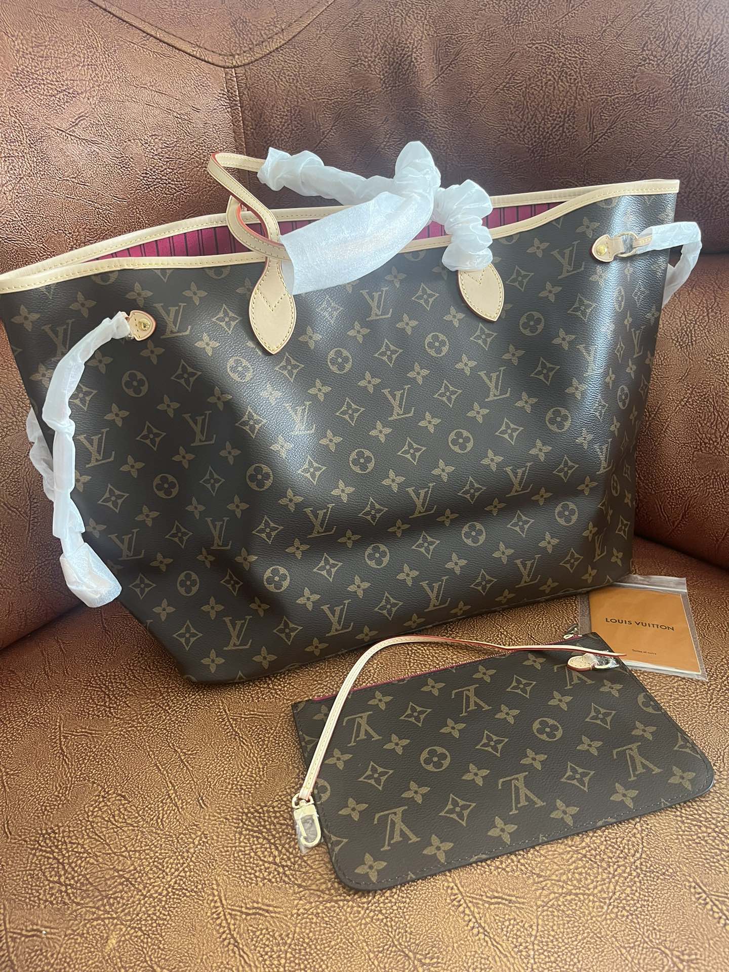 Louis Vuitton Neverfull MM Monogram Canvas Tote Bag with Rose Ballerine Interior