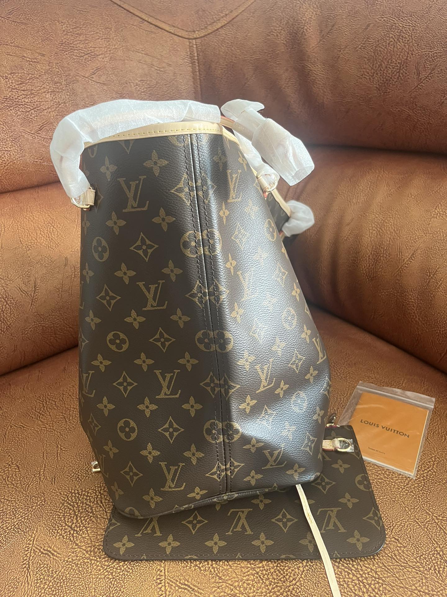 Louis Vuitton Neverfull MM Monogram Canvas Tote Bag with Rose Ballerine Interior